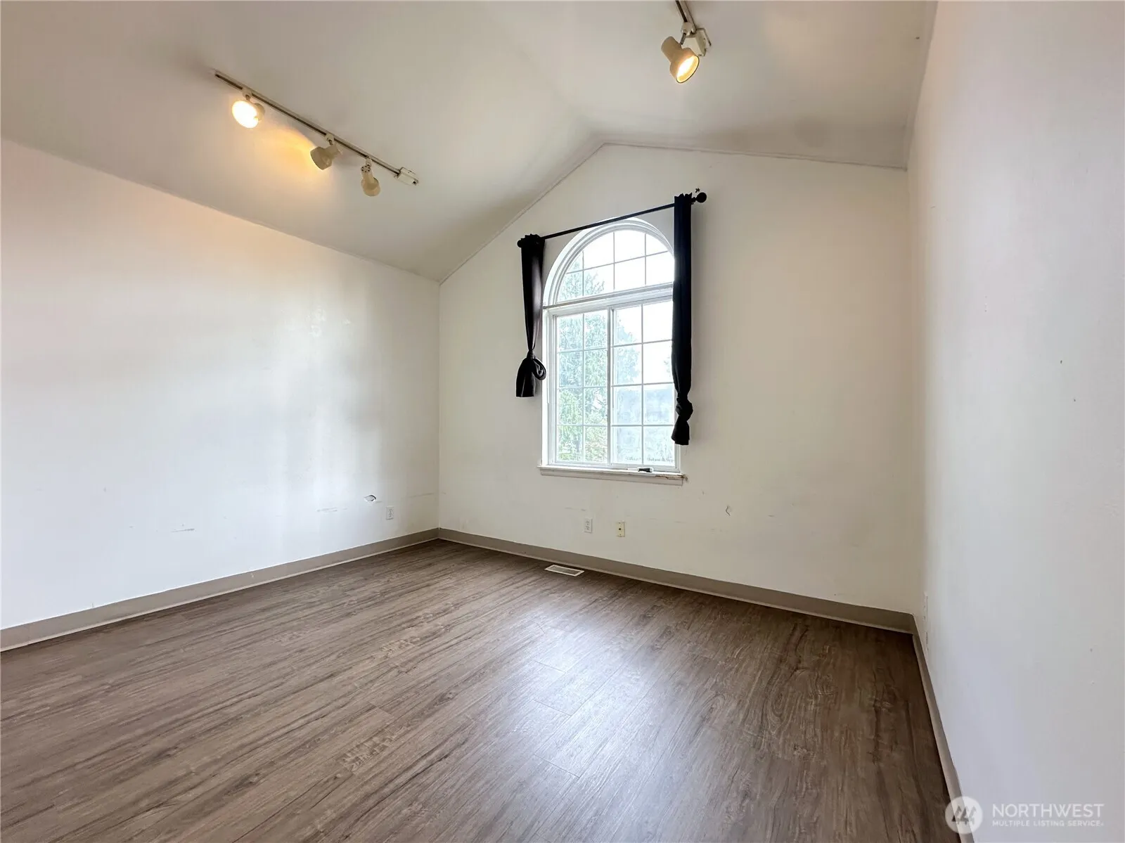 4008 NE 57th Street , Seattle, WA 98105