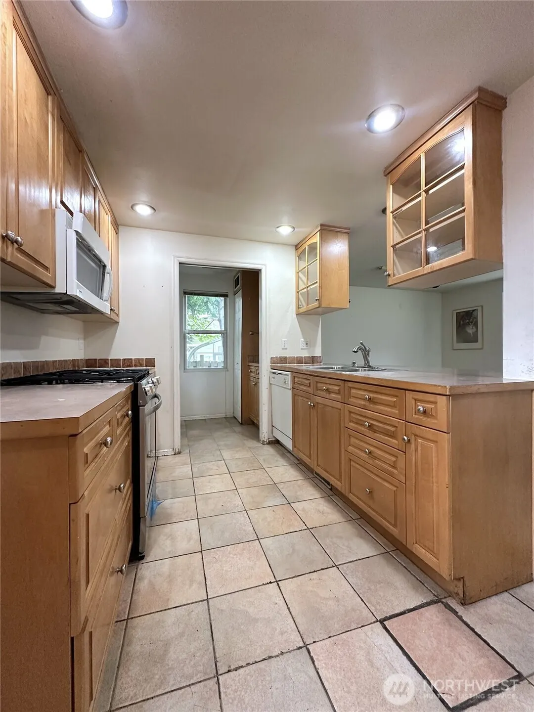4008 NE 57th Street , Seattle, WA 98105