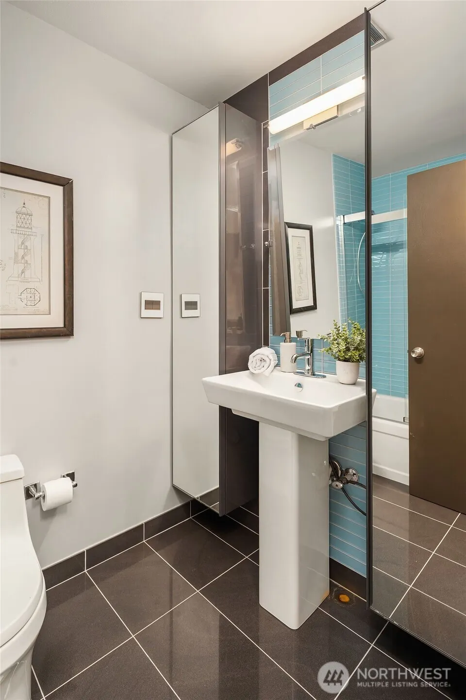 2501 Canterbury Lane E #316, Seattle, WA 98112