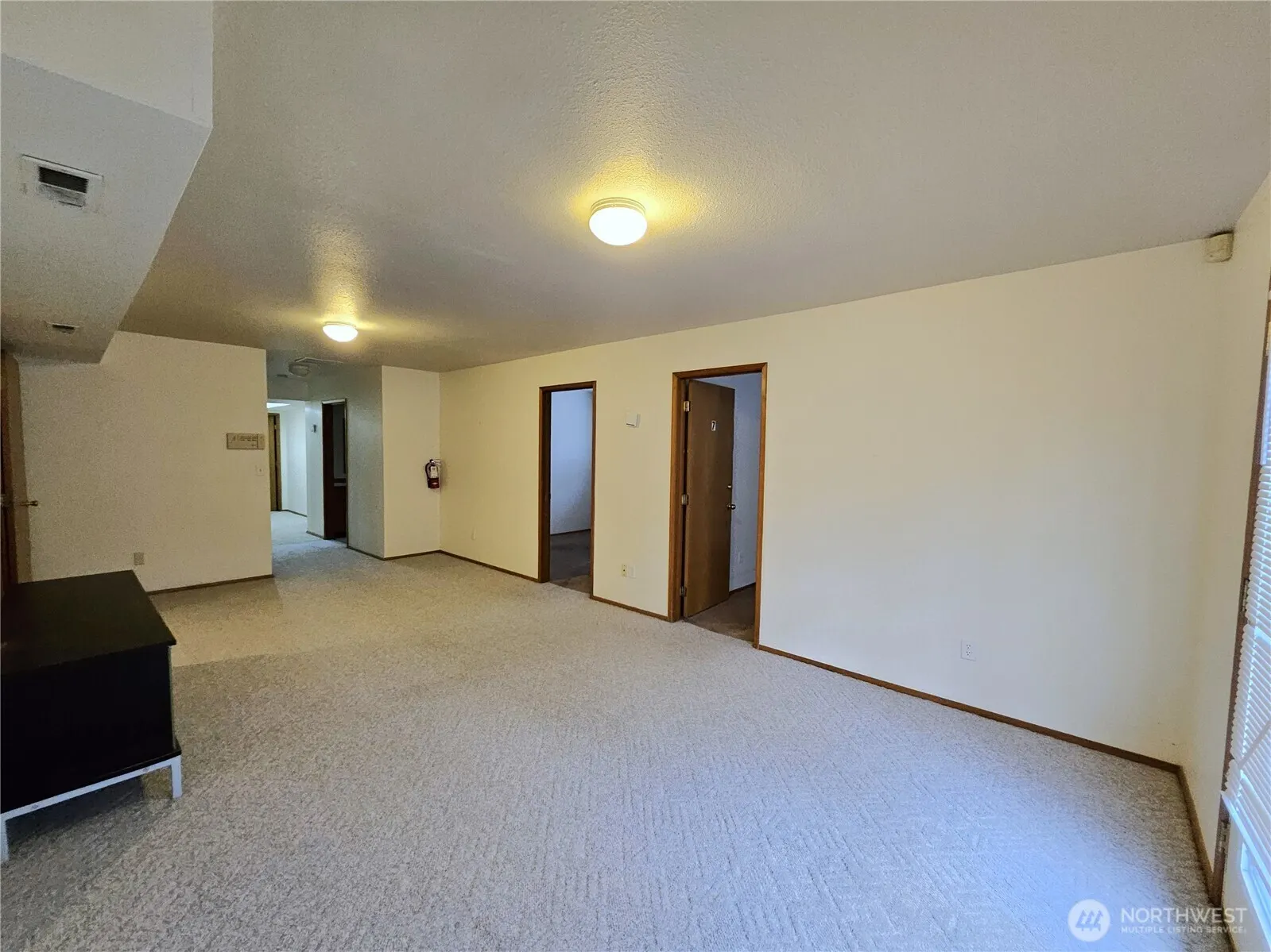 8803 15th Avenue NE, Seattle, WA 98115