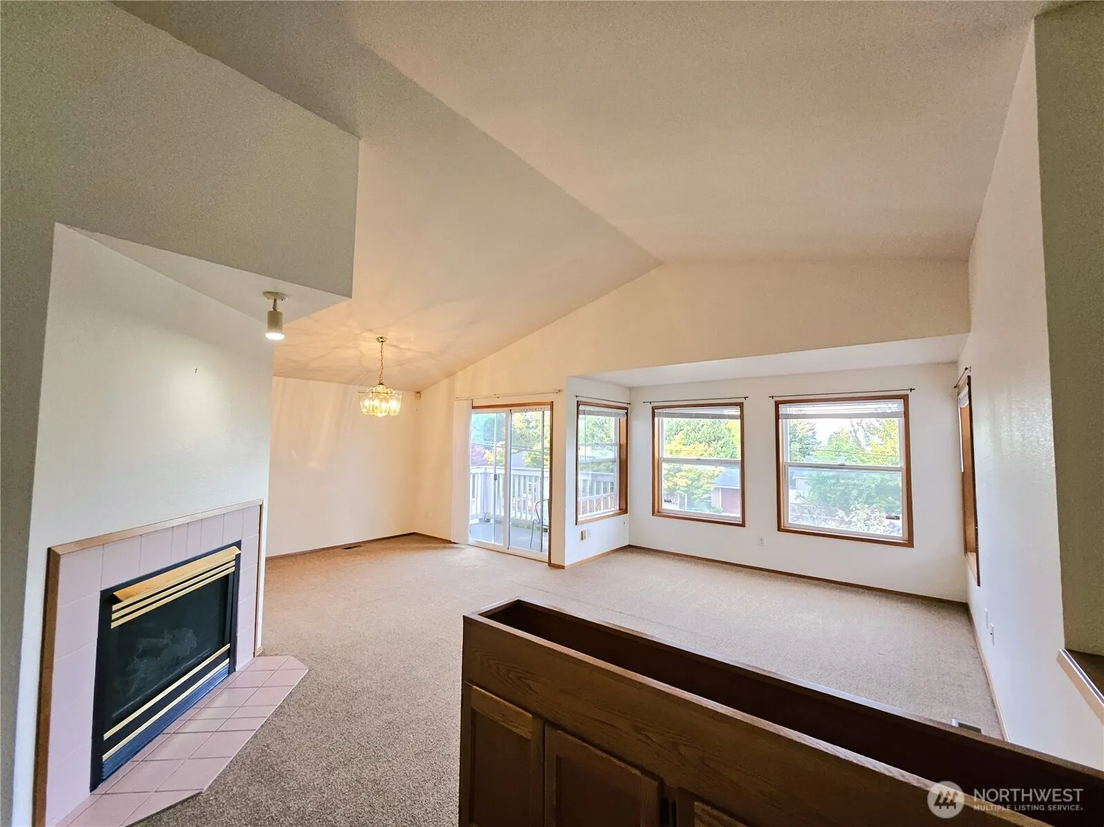 8803 15th Avenue NE, Seattle, WA 98115