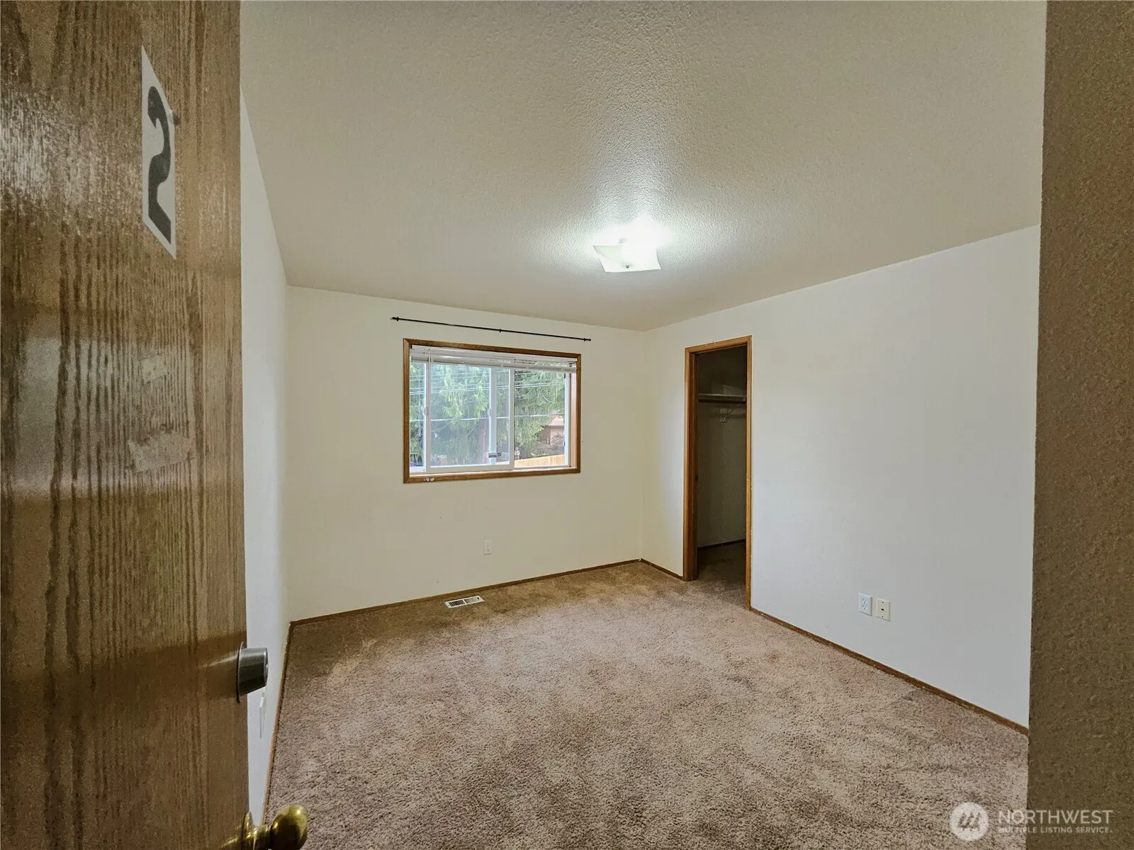 8803 15th Avenue NE, Seattle, WA 98115