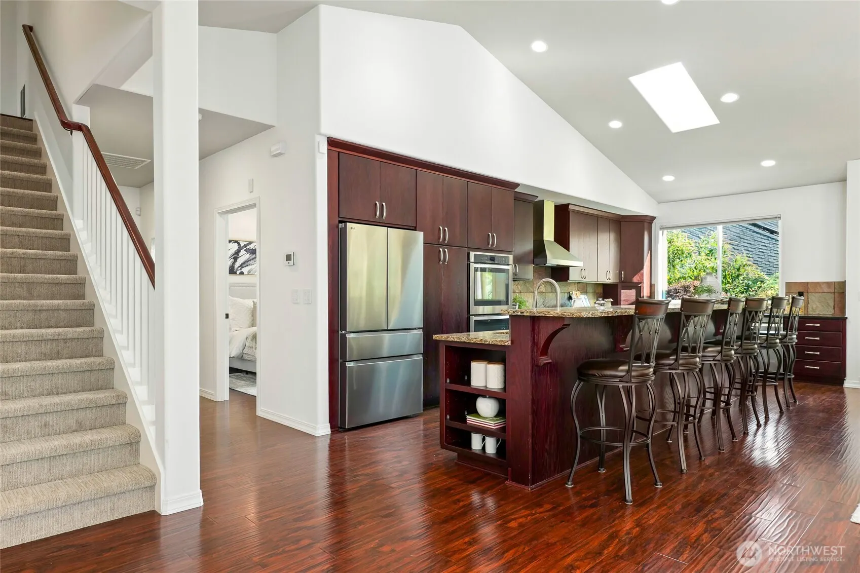 11752 82nd Avenue NE, Kirkland, WA 98034
