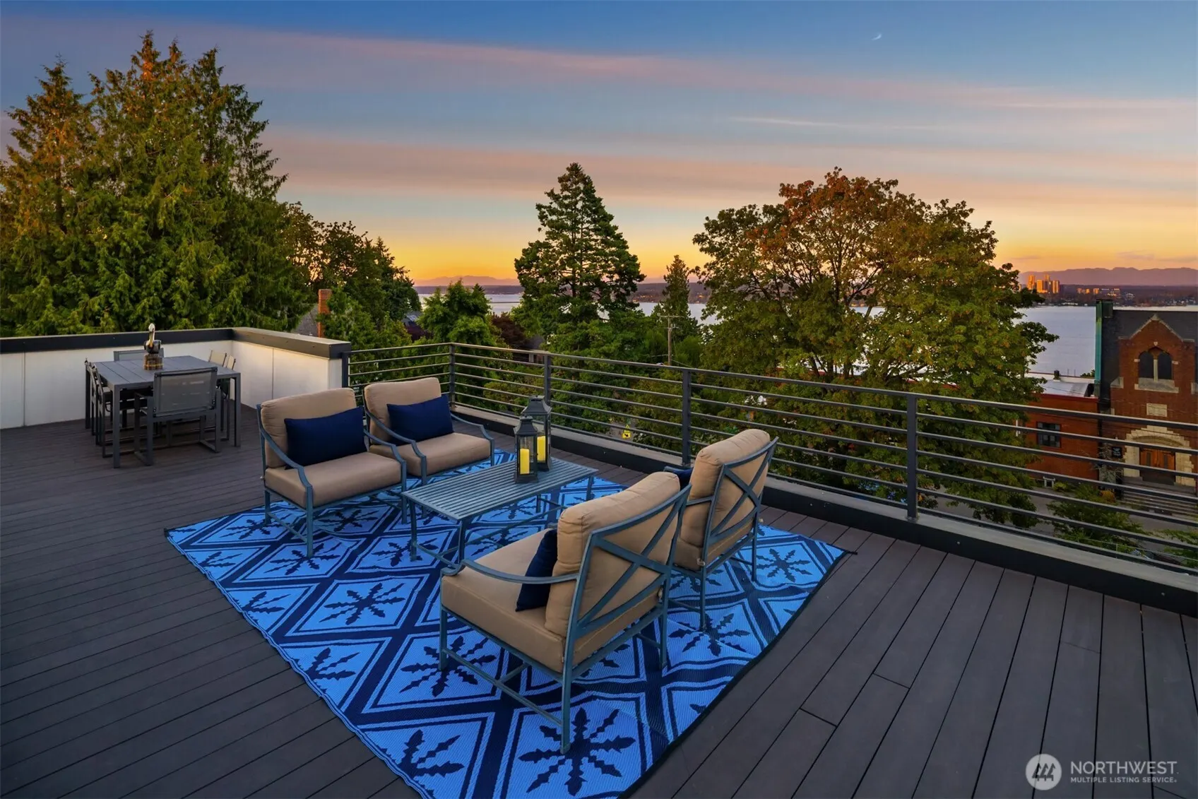 928 34th Avenue , Seattle, WA 98122
