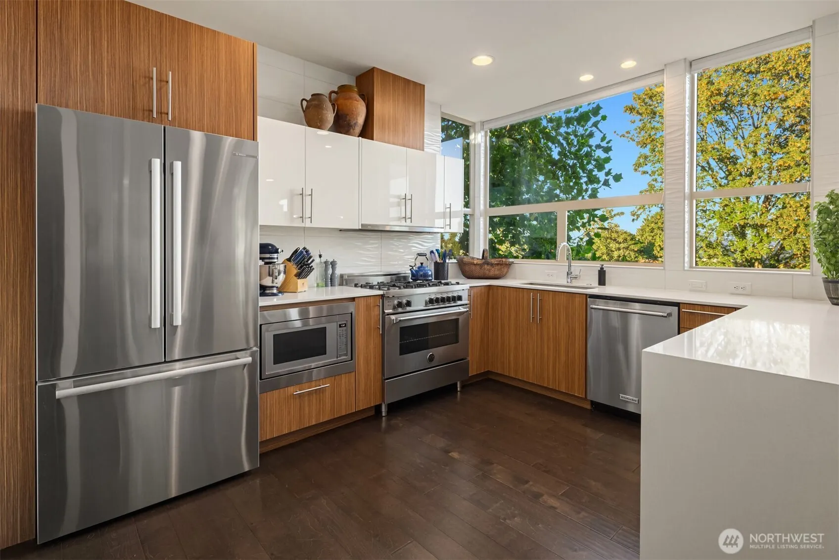 928 34th Avenue , Seattle, WA 98122