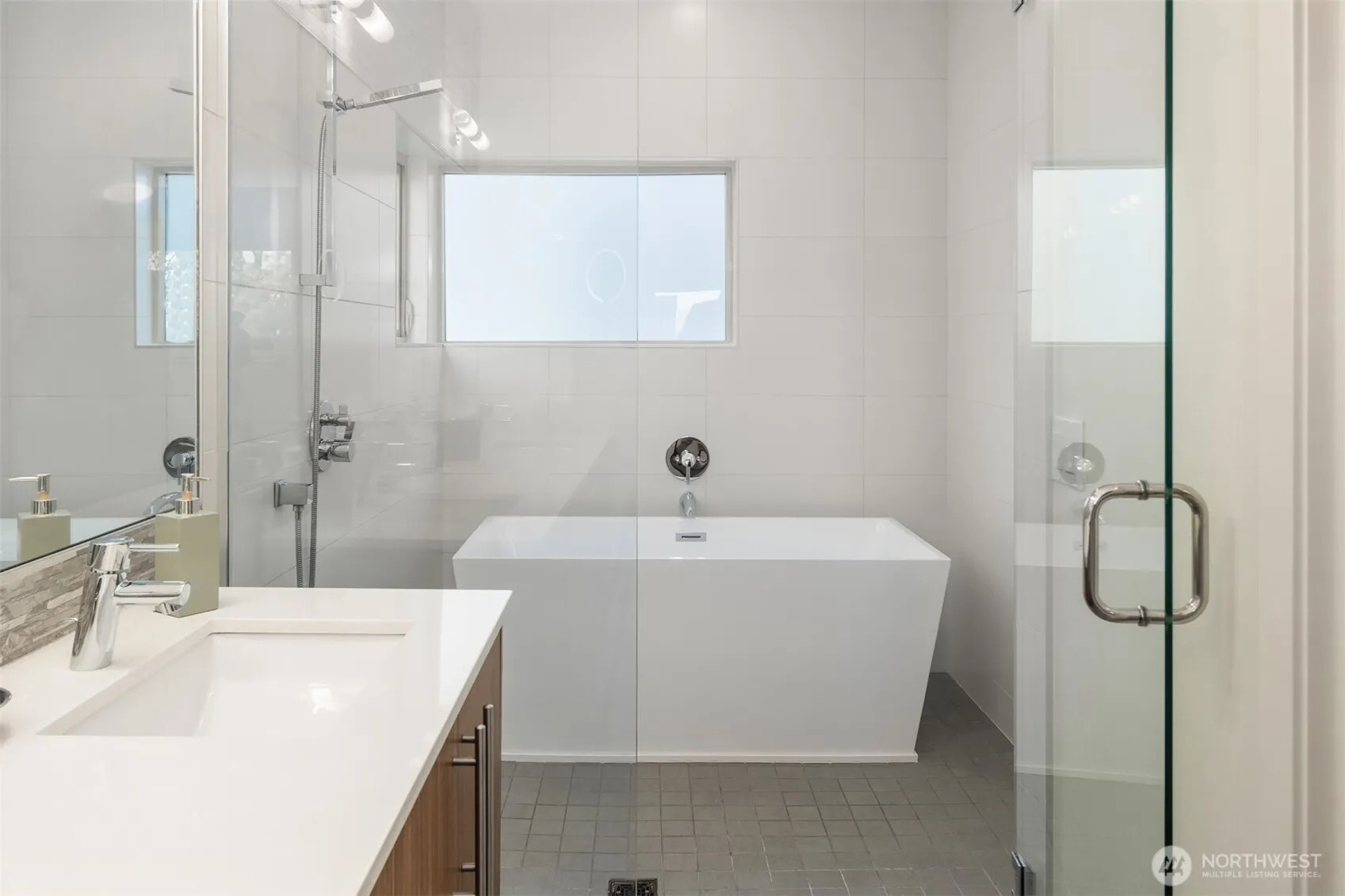 928 34th Avenue , Seattle, WA 98122