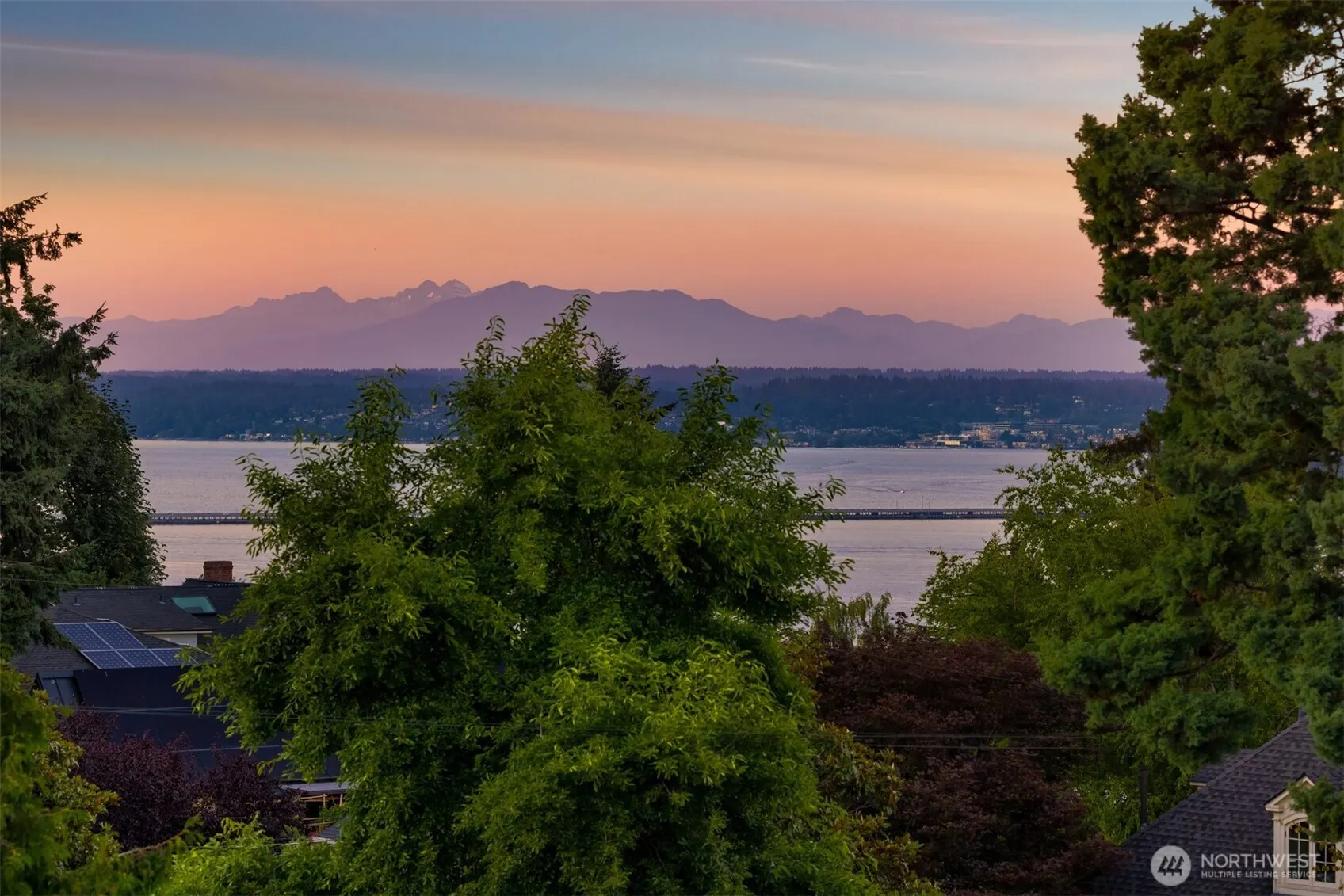 928 34th Avenue , Seattle, WA 98122