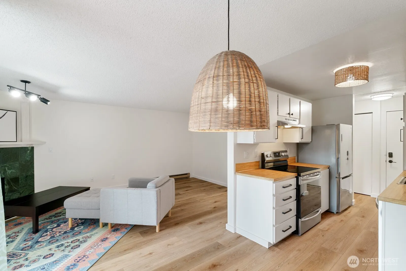 12744 NE 116th Street #K33, Kirkland, WA 98034