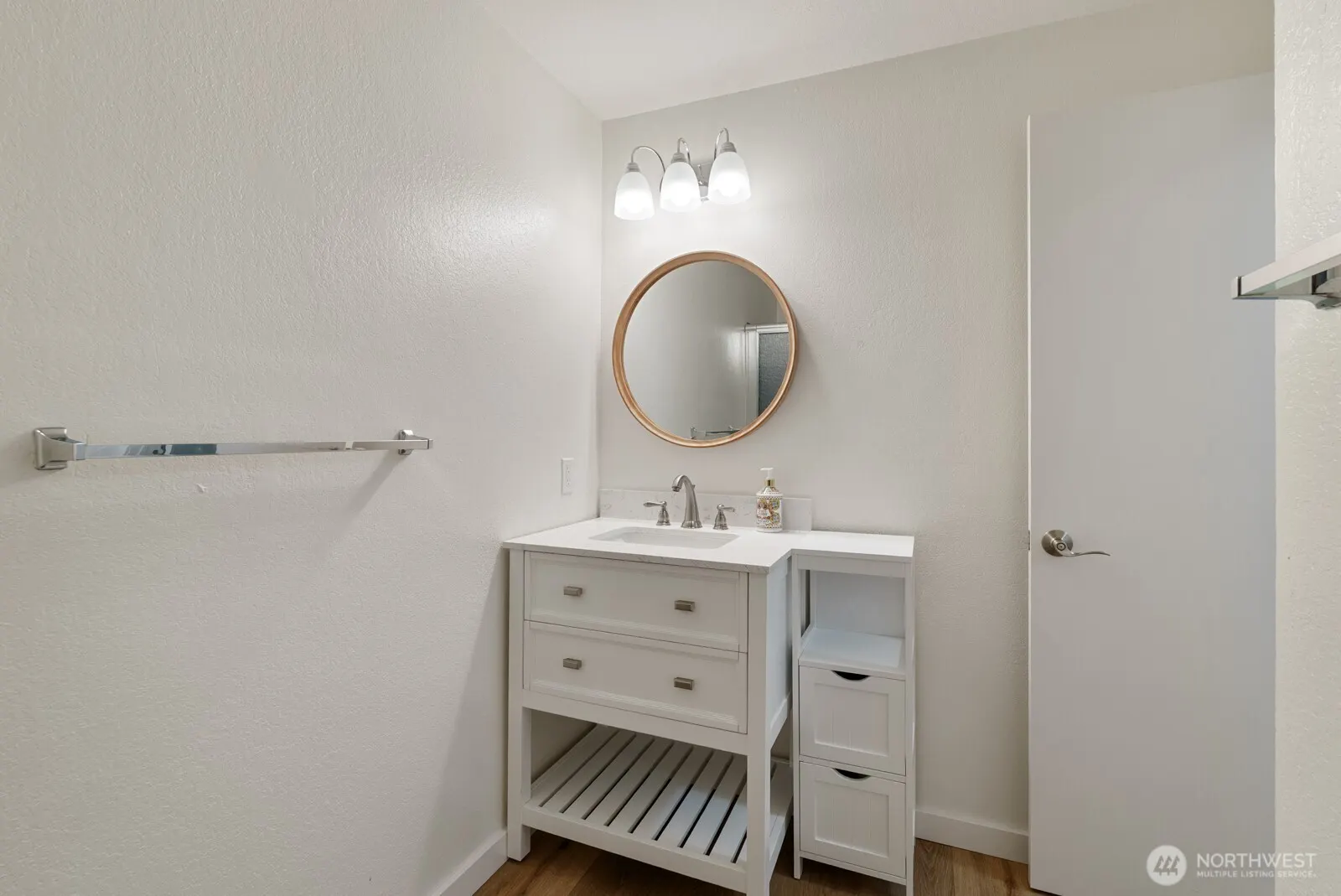 12744 NE 116th Street #K33, Kirkland, WA 98034