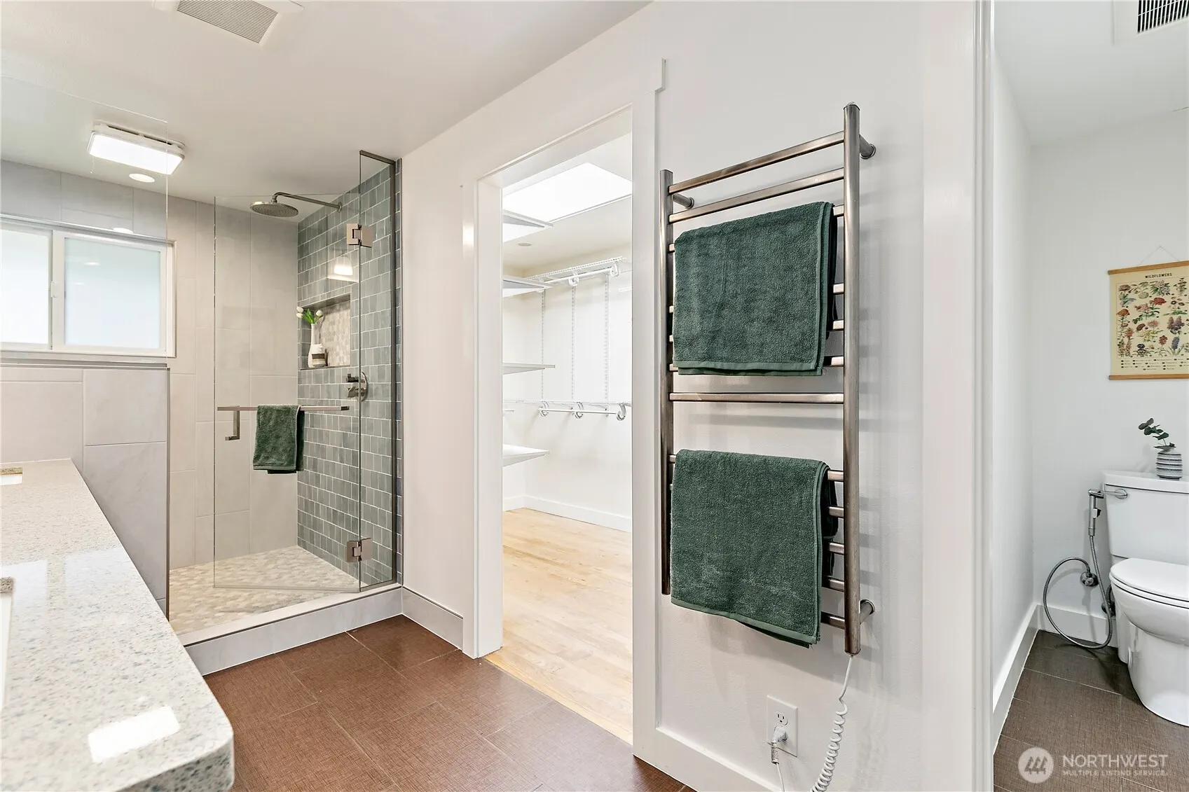 15916 SE 42nd Place , Bellevue, WA 98006