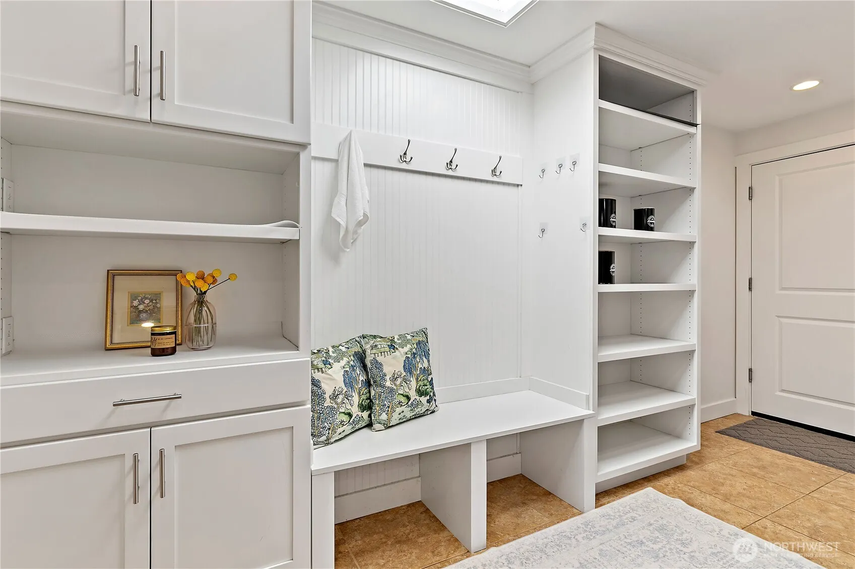 15916 SE 42nd Place , Bellevue, WA 98006