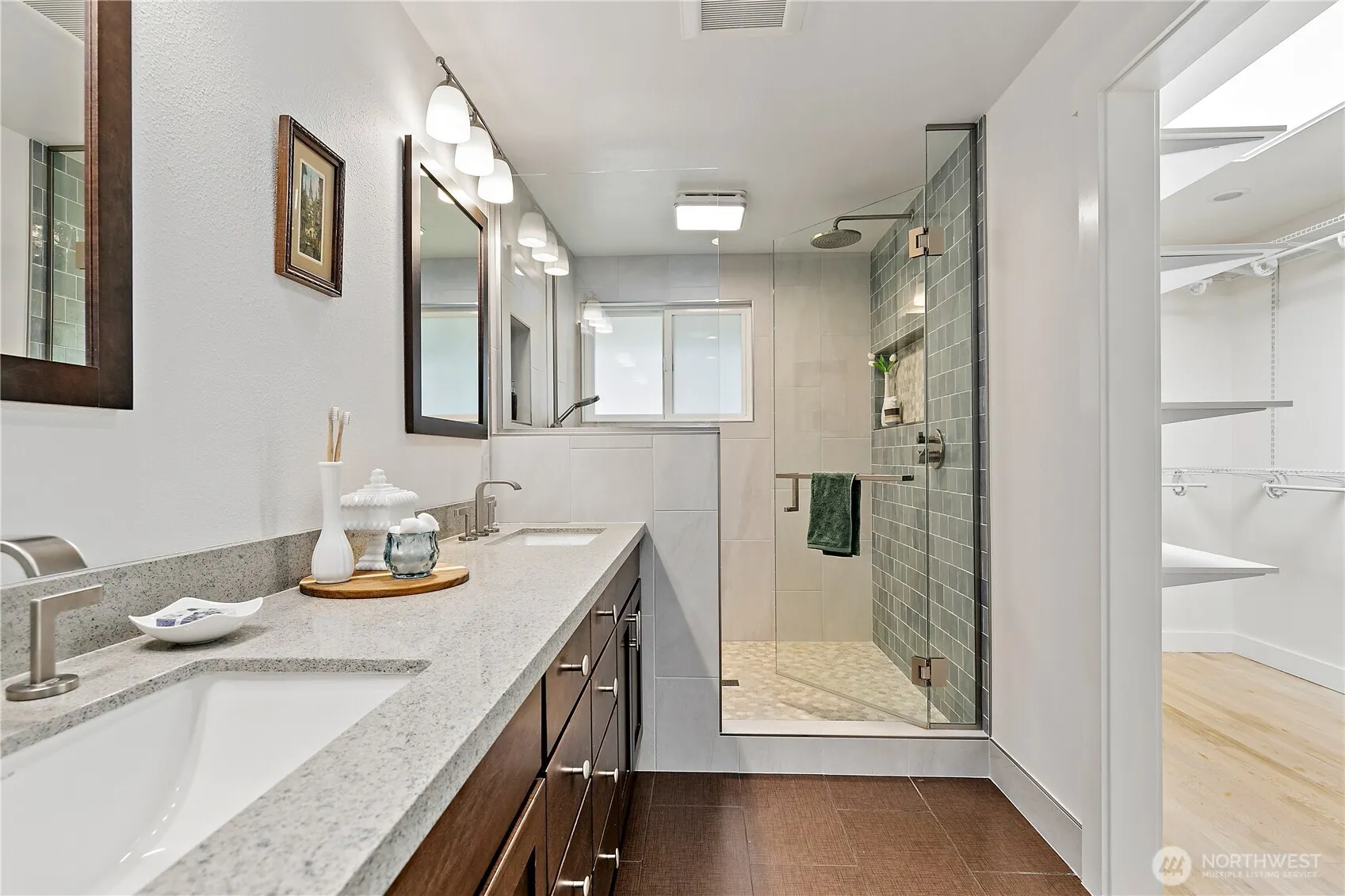 15916 SE 42nd Place , Bellevue, WA 98006