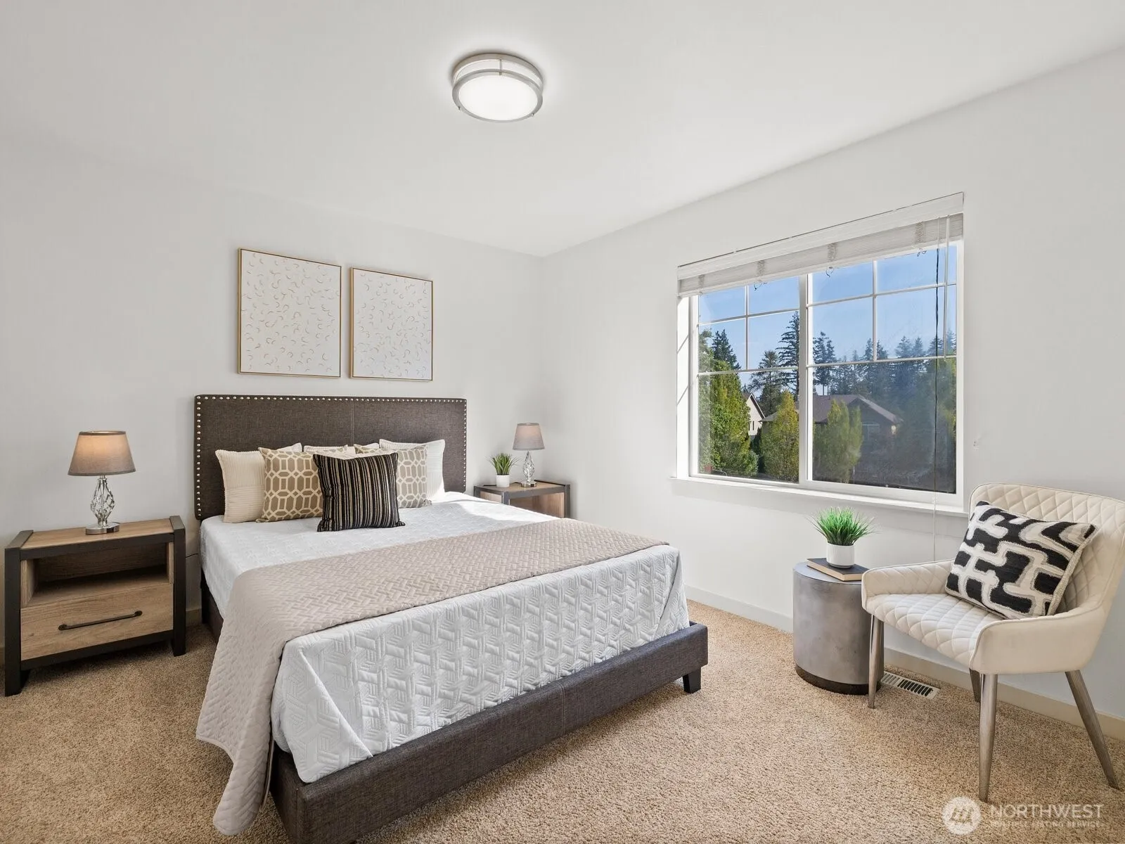 10909 243rd Avenue NE, Redmond, WA 98053