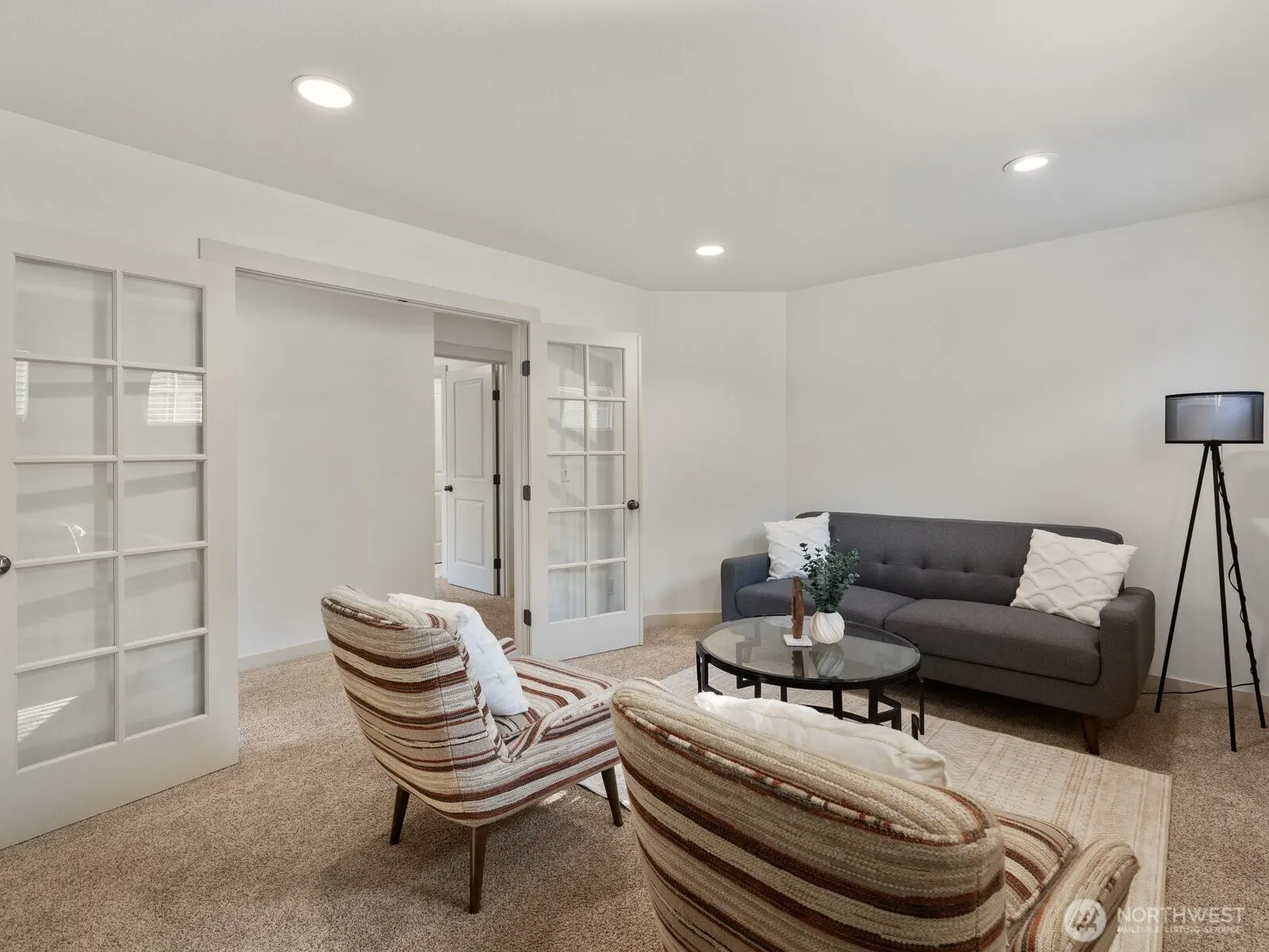 10909 243rd Avenue NE, Redmond, WA 98053