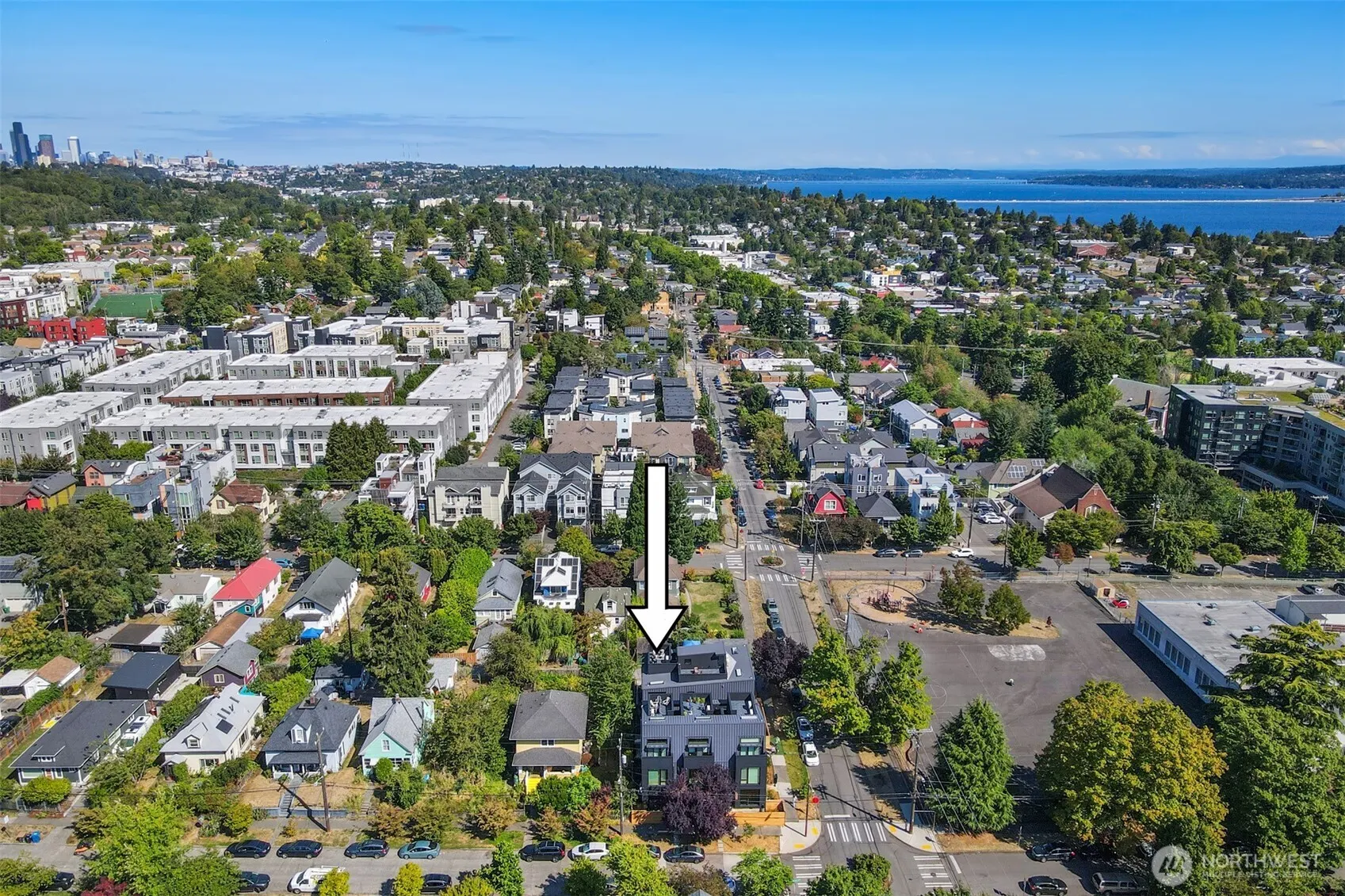 4869 35th Avenue S, Seattle, WA 98118