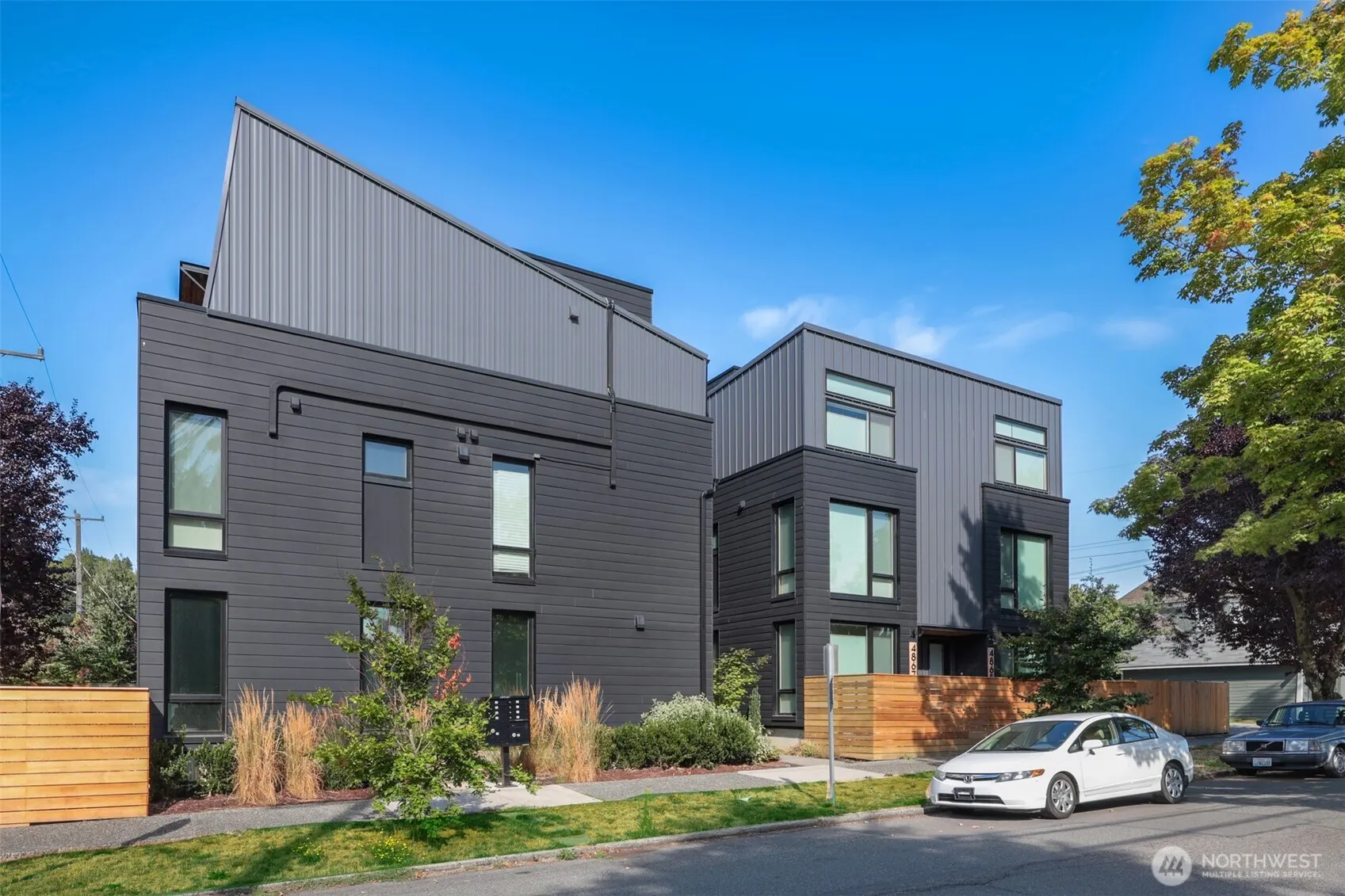 4869 35th Avenue S, Seattle, WA 98118