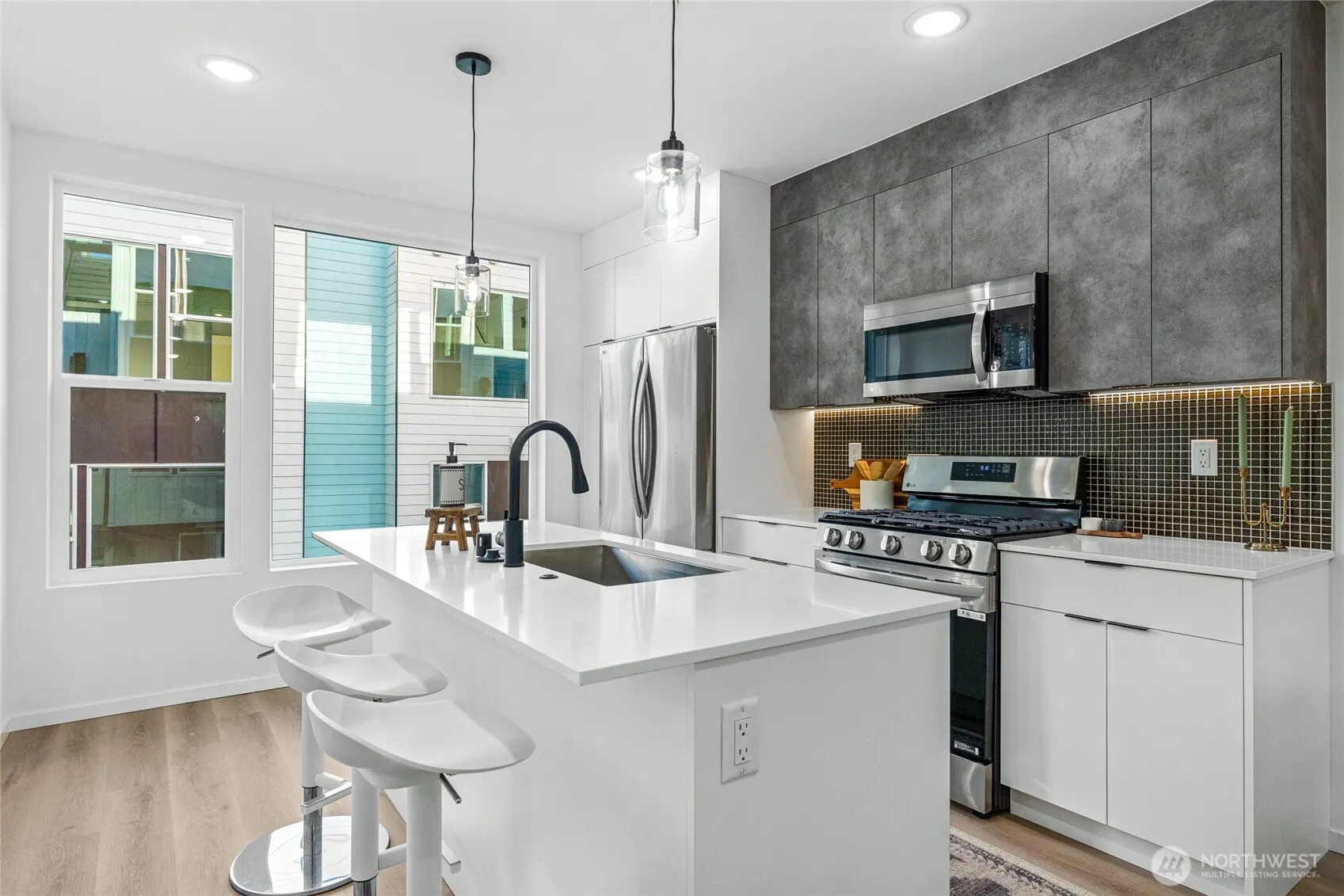 12512 35th Avenue NE #B, Seattle, WA 98125