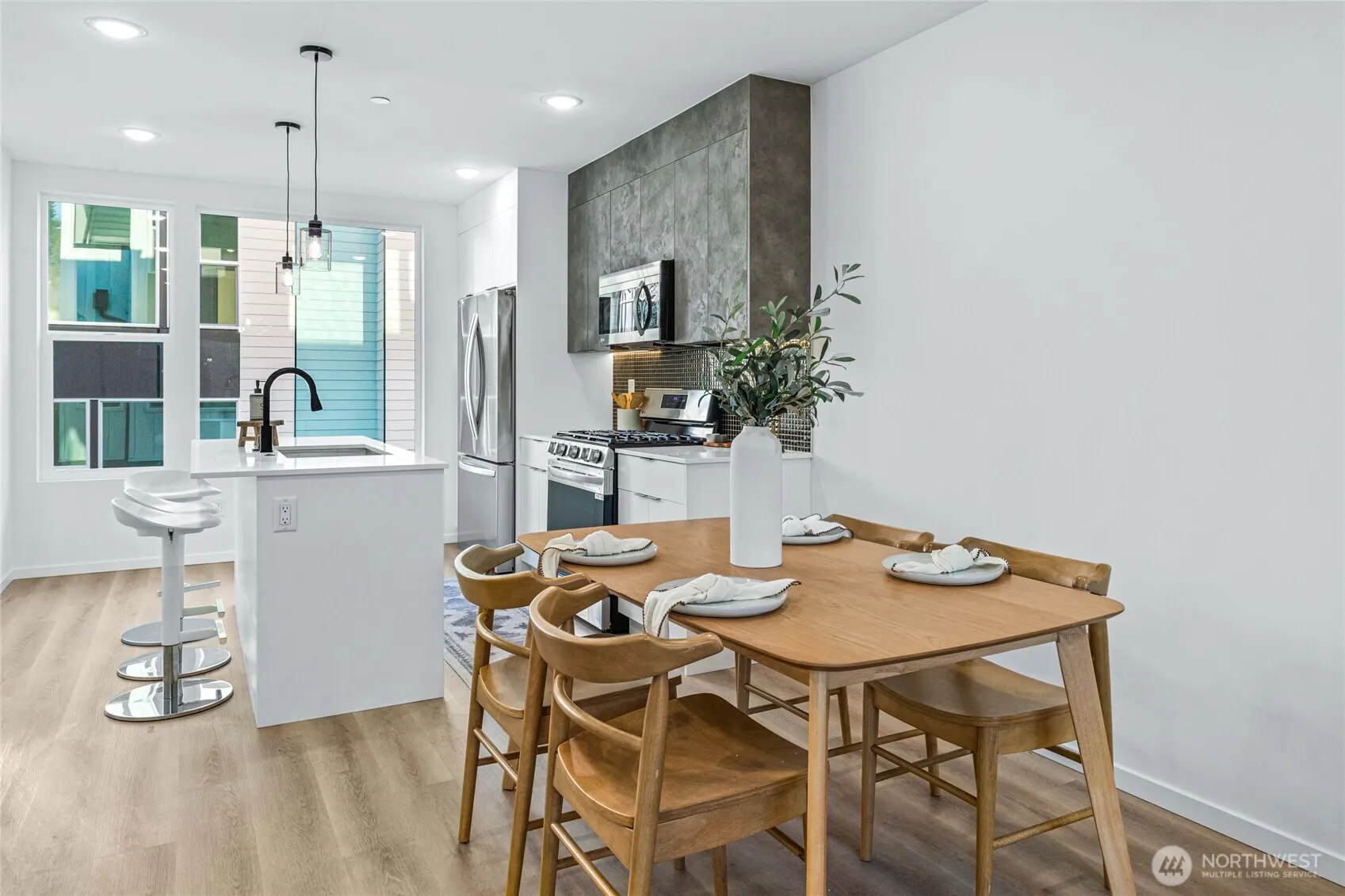 12512 35th Avenue NE #B, Seattle, WA 98125