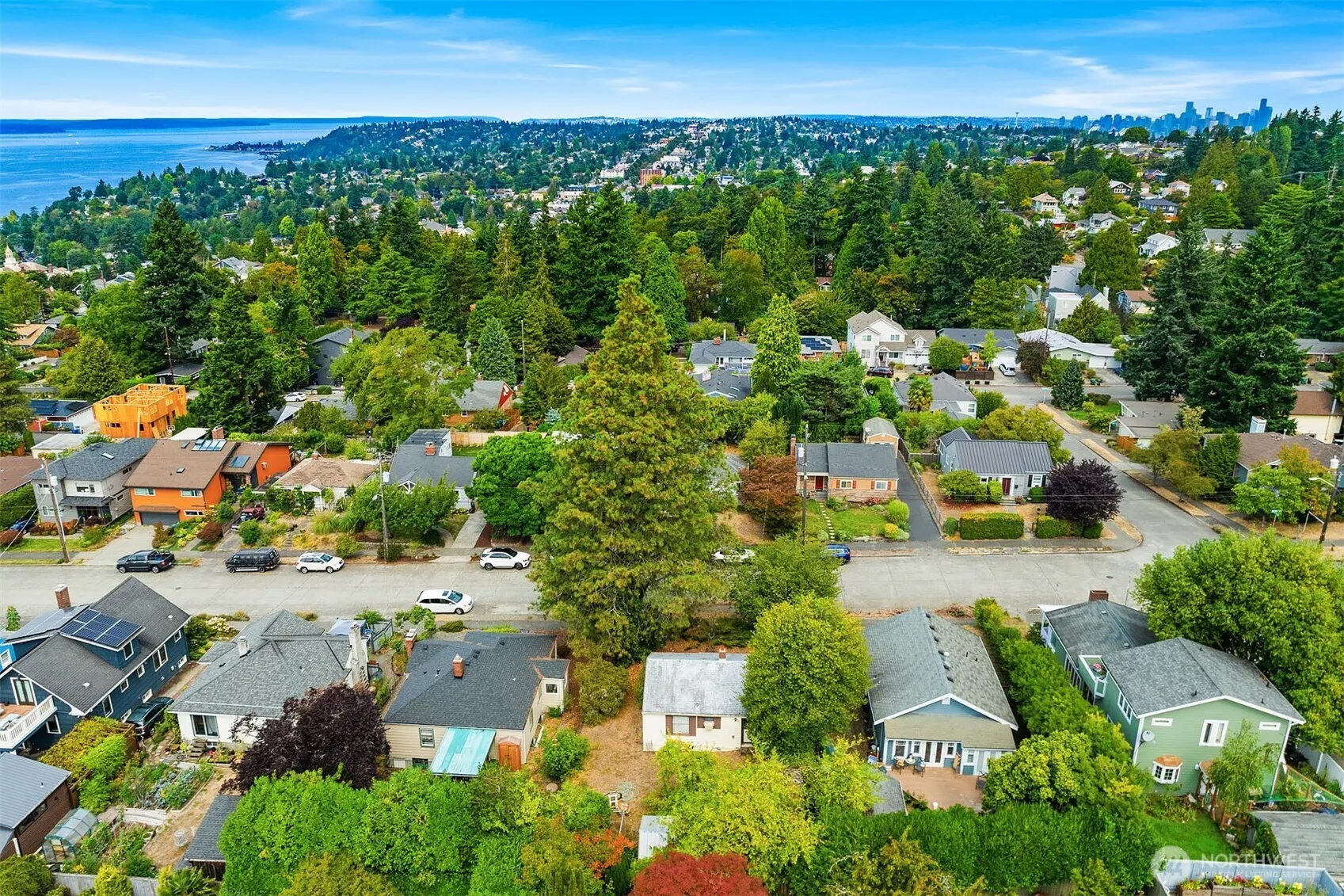 4113 SW Ida Street , Seattle, WA 98136-2153