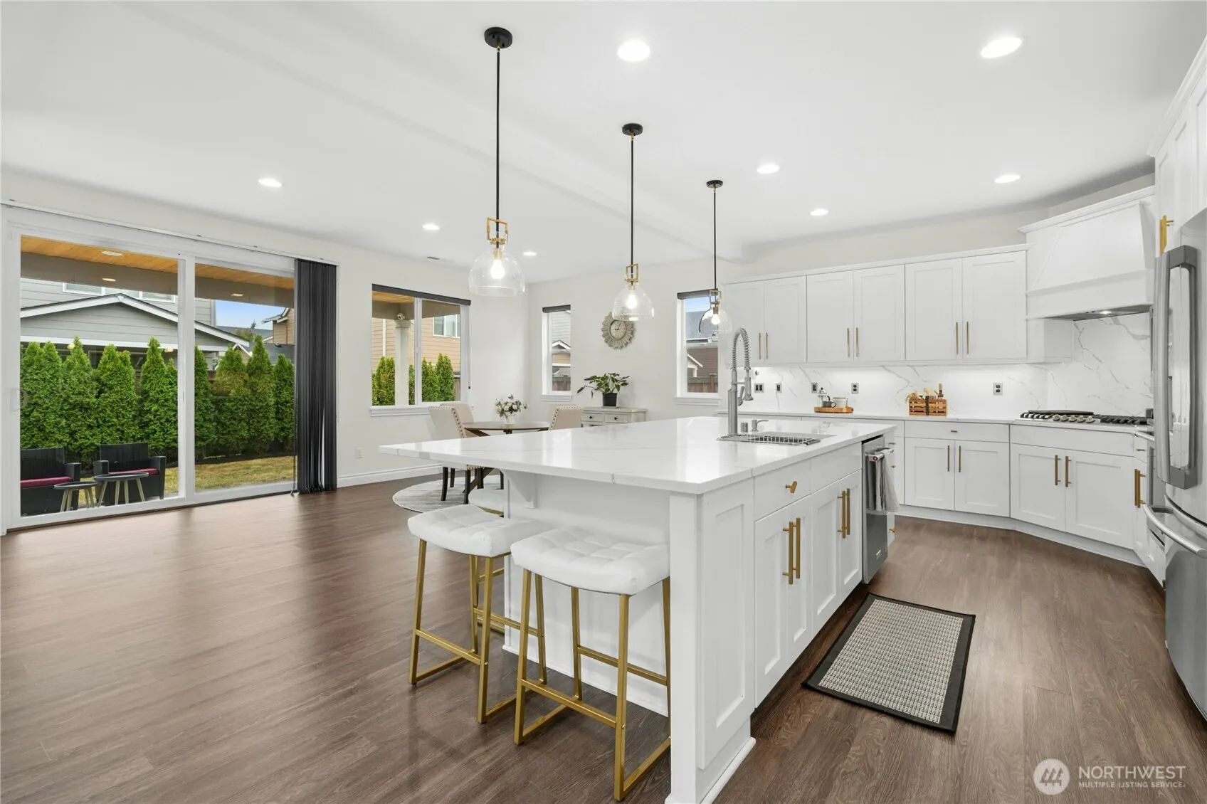 15013 126th Avenue NE, Woodinville, WA 98072