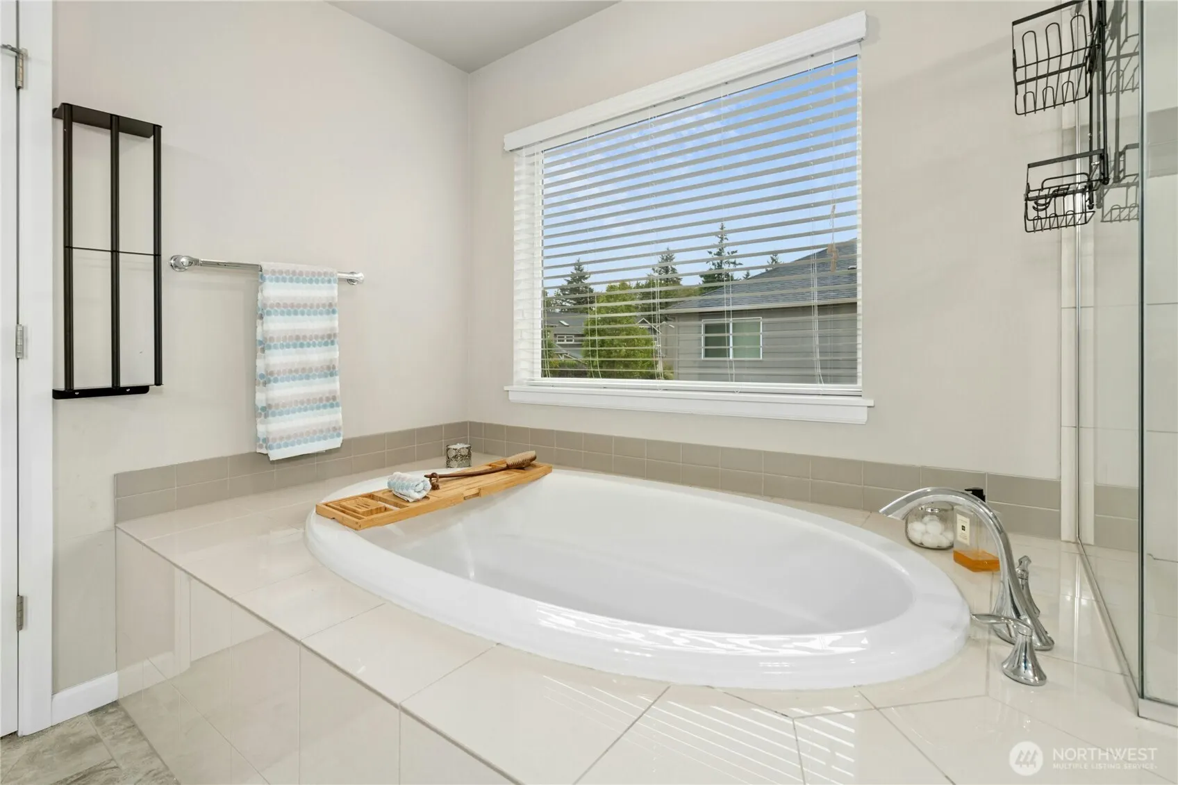 15013 126th Avenue NE, Woodinville, WA 98072