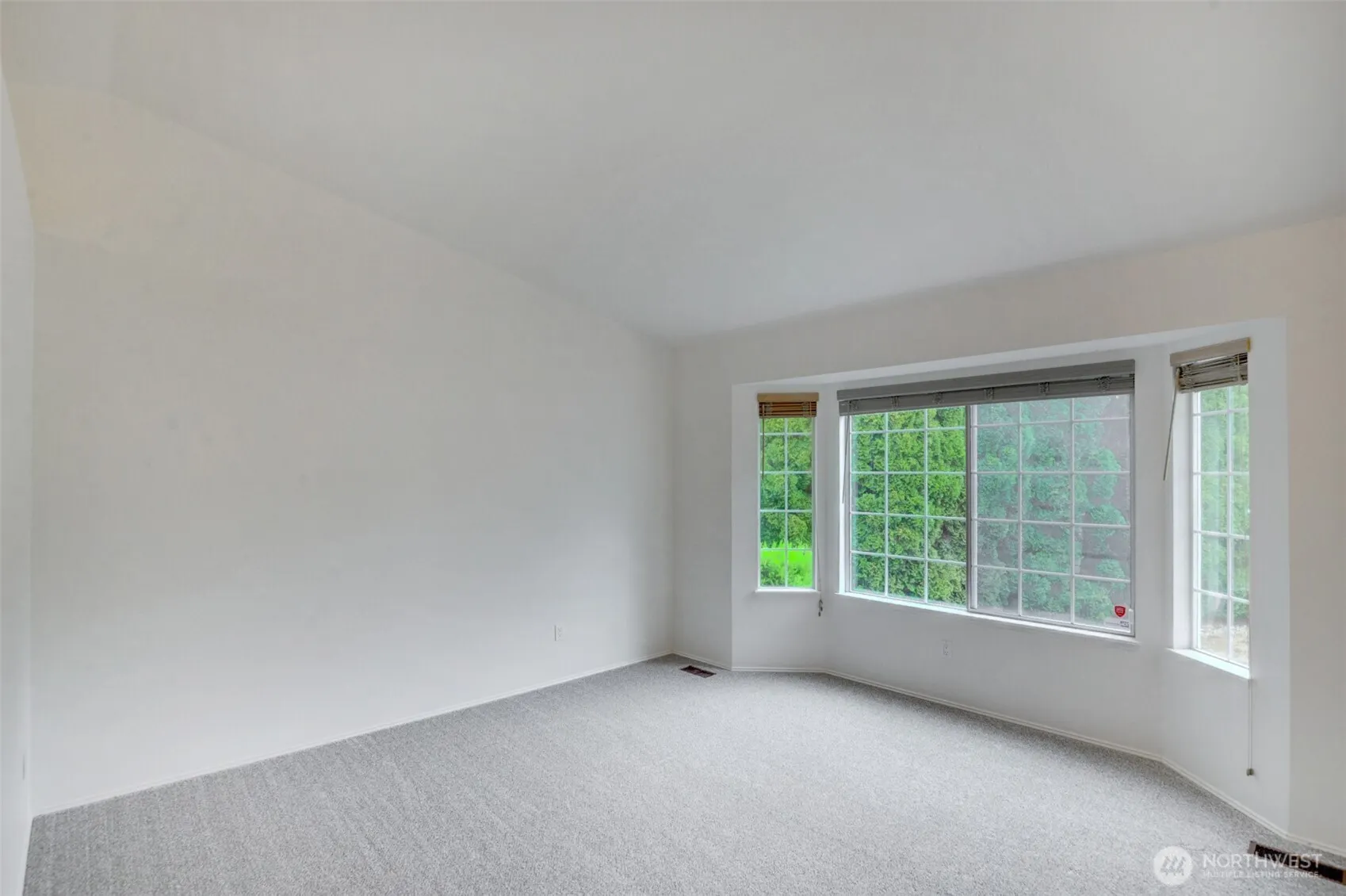 532 198th Street SE, Bothell, WA 98012