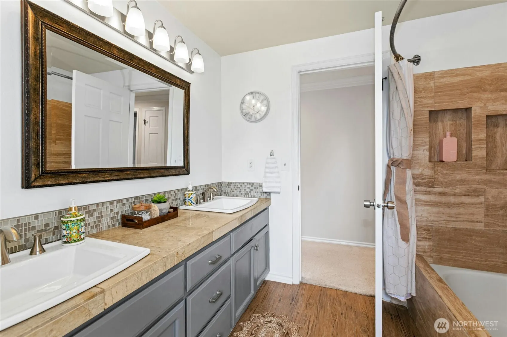 14359 172nd Avenue NE, Redmond, WA 98052