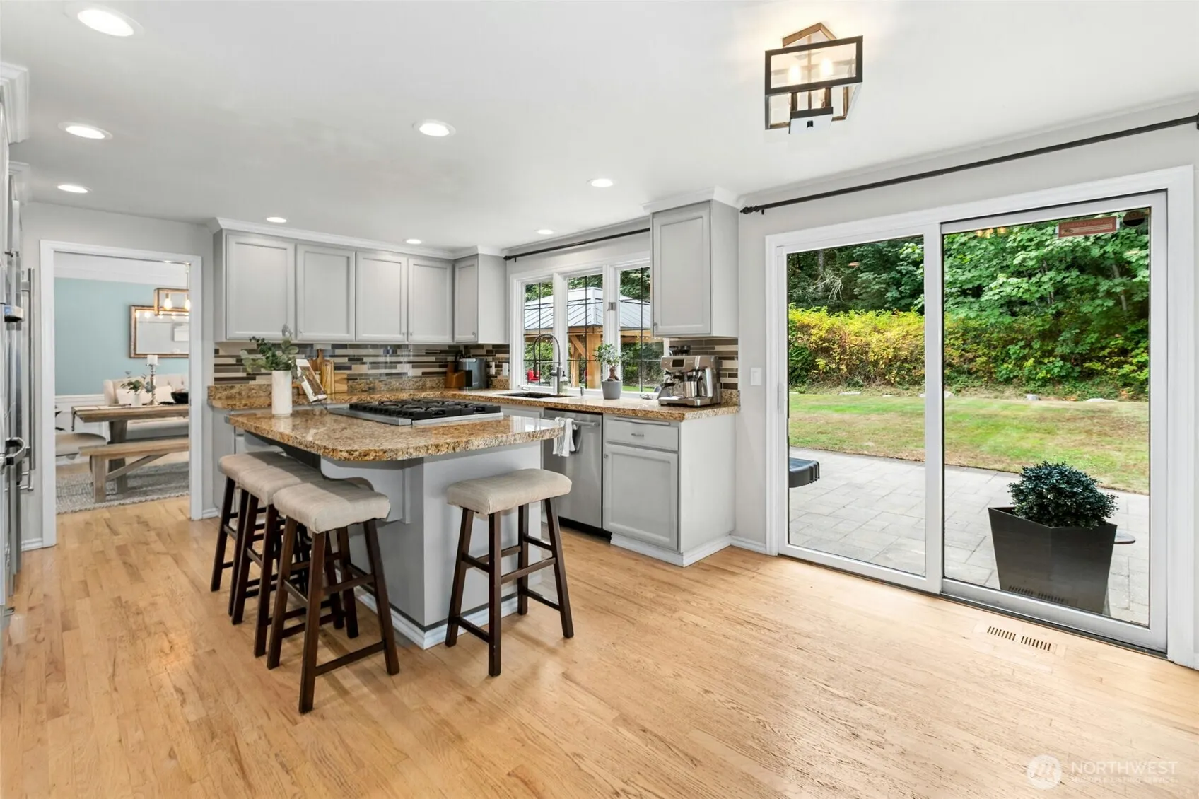 14359 172nd Avenue NE, Redmond, WA 98052
