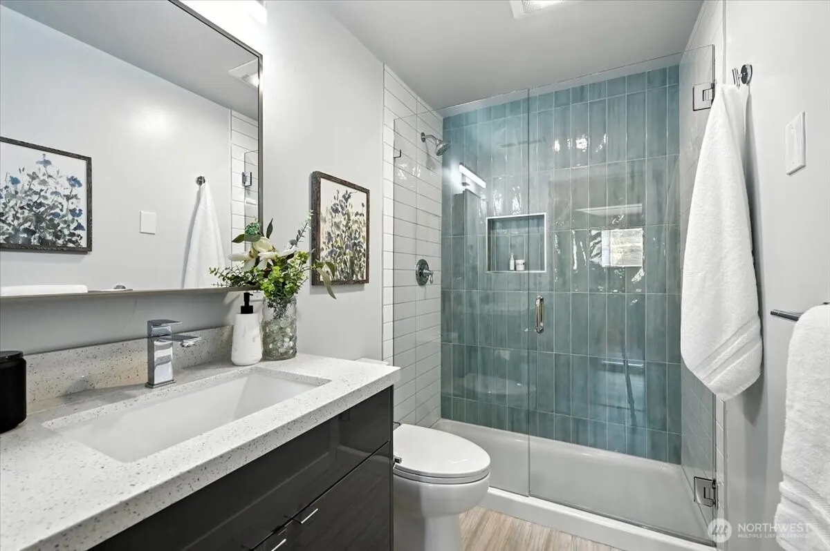 612 NW 89th Street , Seattle, WA 98117