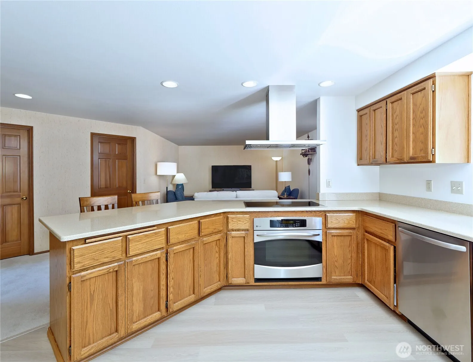 22019 NE 26th Place , Sammamish, WA 98074-6444