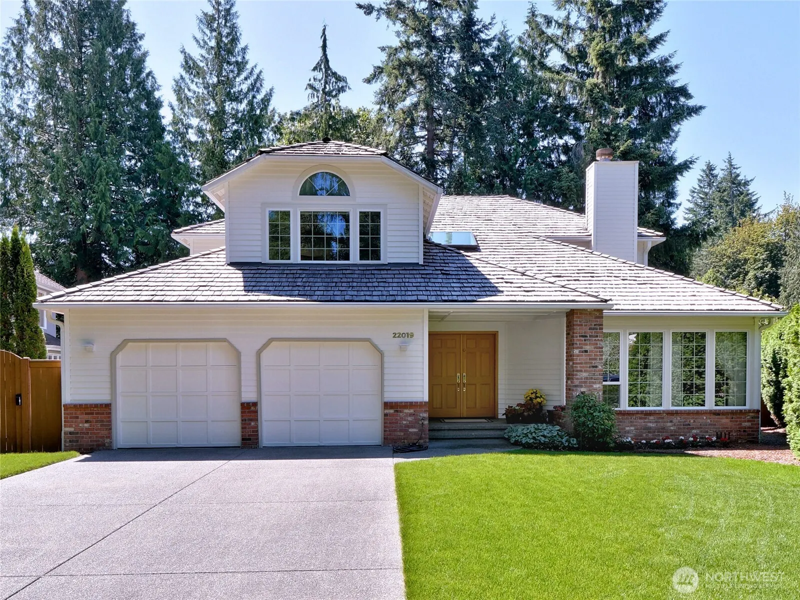 22019 NE 26th Place , Sammamish, WA 98074-6444