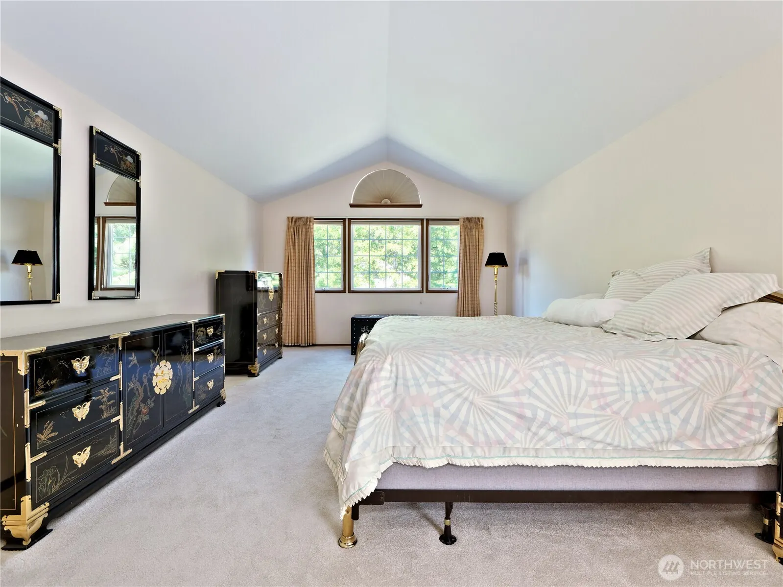 22019 NE 26th Place , Sammamish, WA 98074-6444