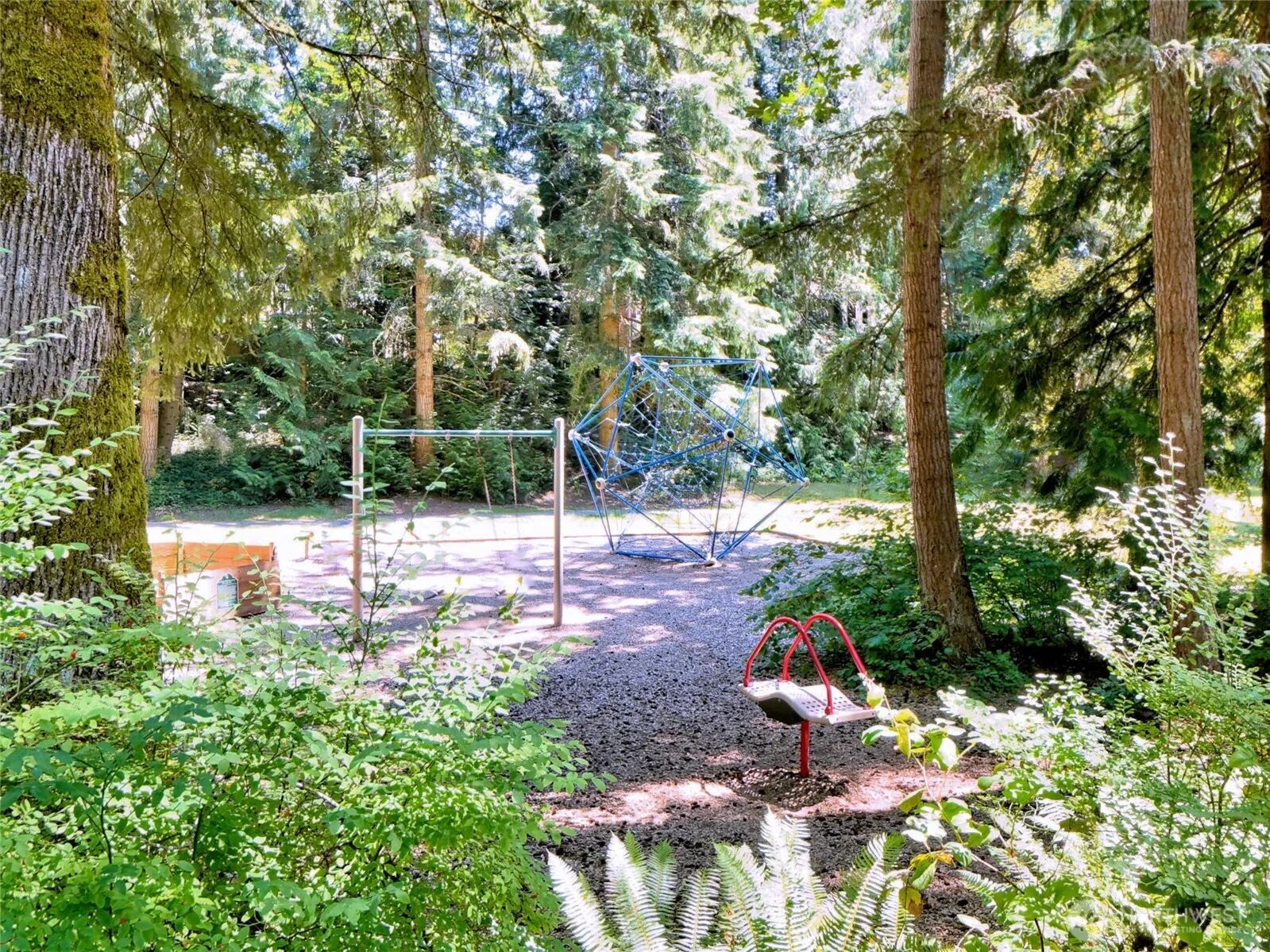 22019 NE 26th Place , Sammamish, WA 98074-6444
