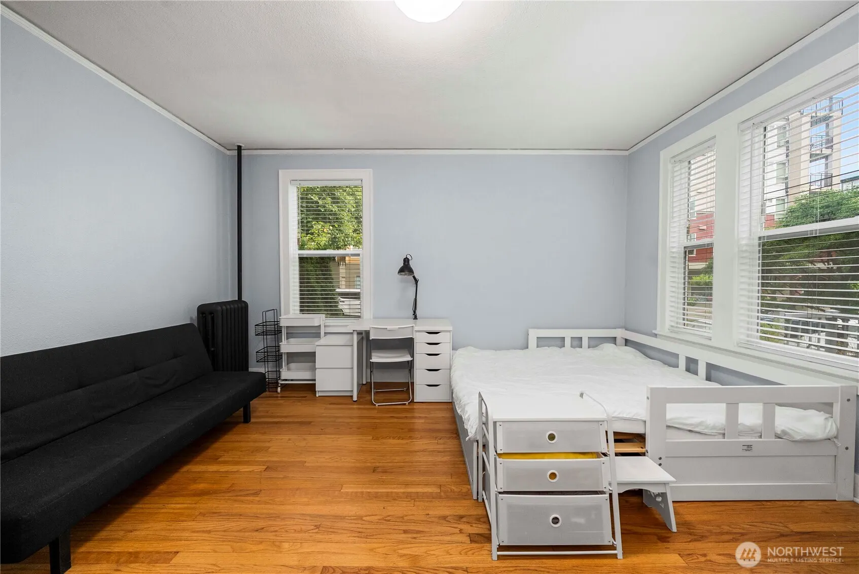 905 NE 43rd Street #107, Seattle, WA 98105