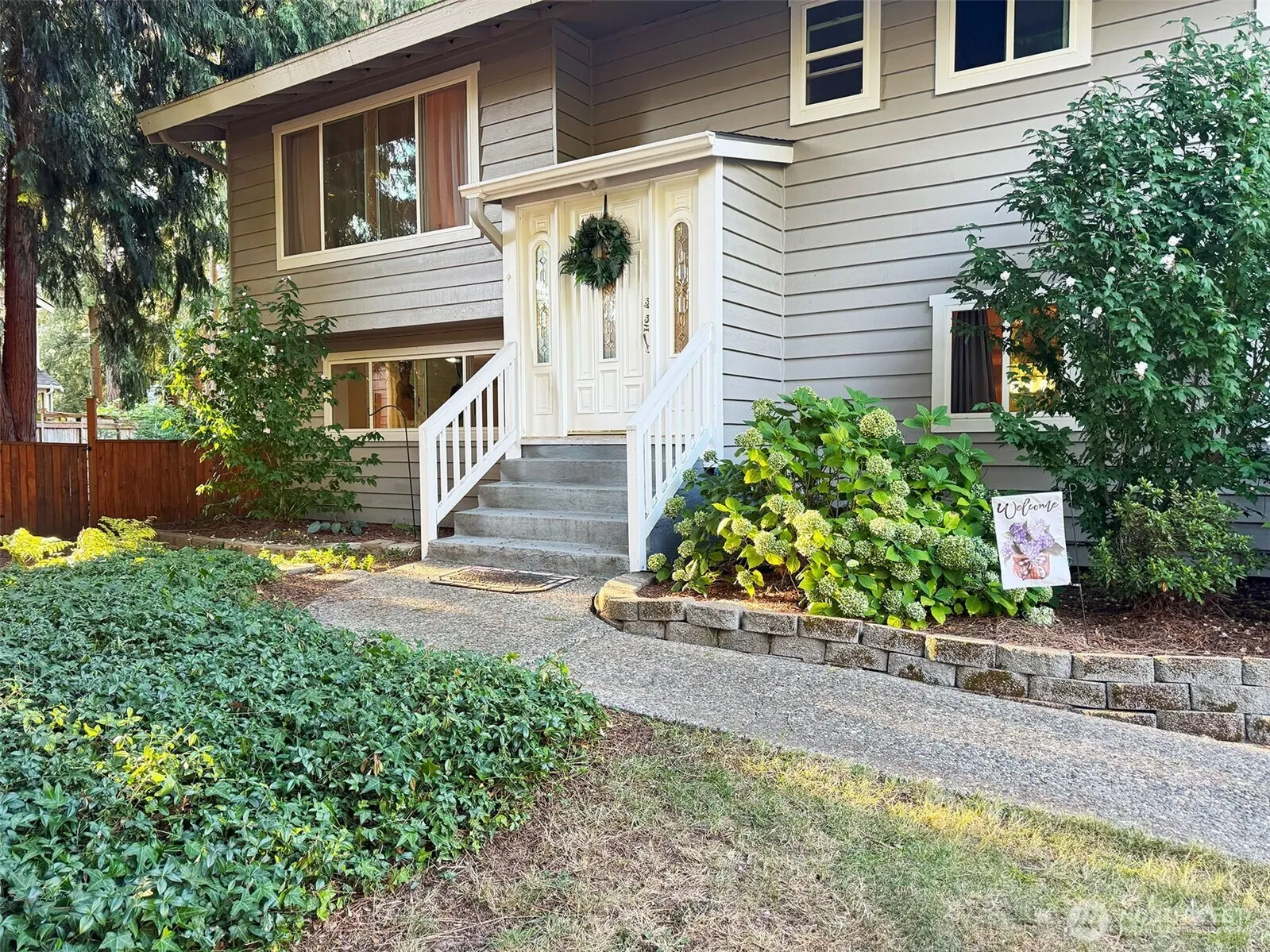 19310 1st Avenue SE, Bothell, WA 98012