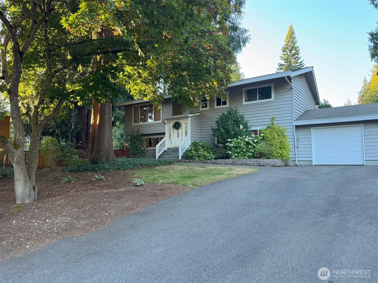 19310 1st Avenue SE, Bothell, WA 98012