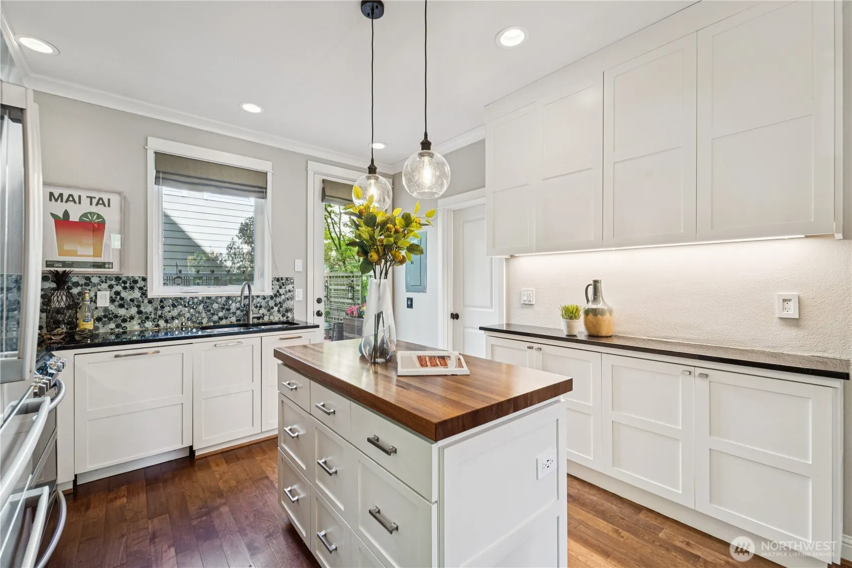 3020 SW Graham Street , Seattle, WA 98126
