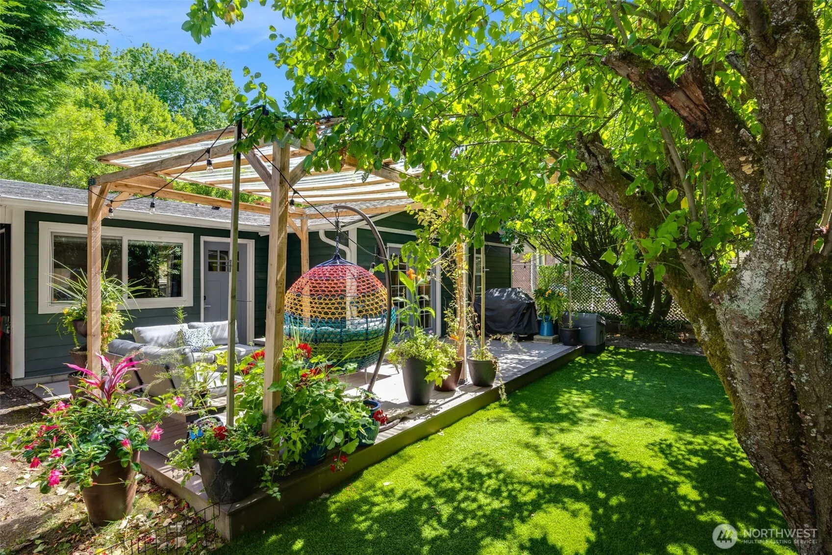 327 Martin Luther King Jr Way , Seattle, WA 98122
