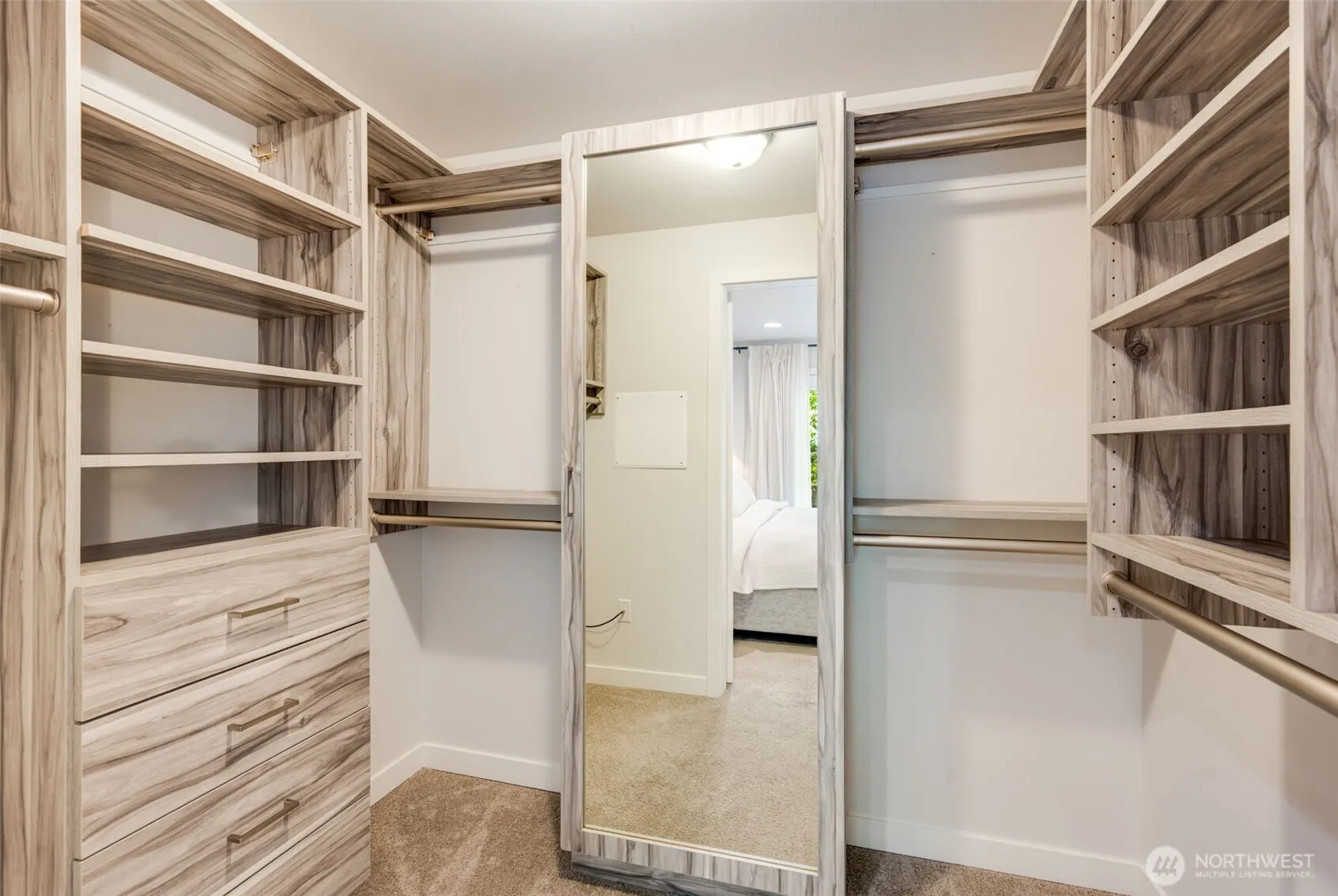 327 Martin Luther King Jr Way , Seattle, WA 98122