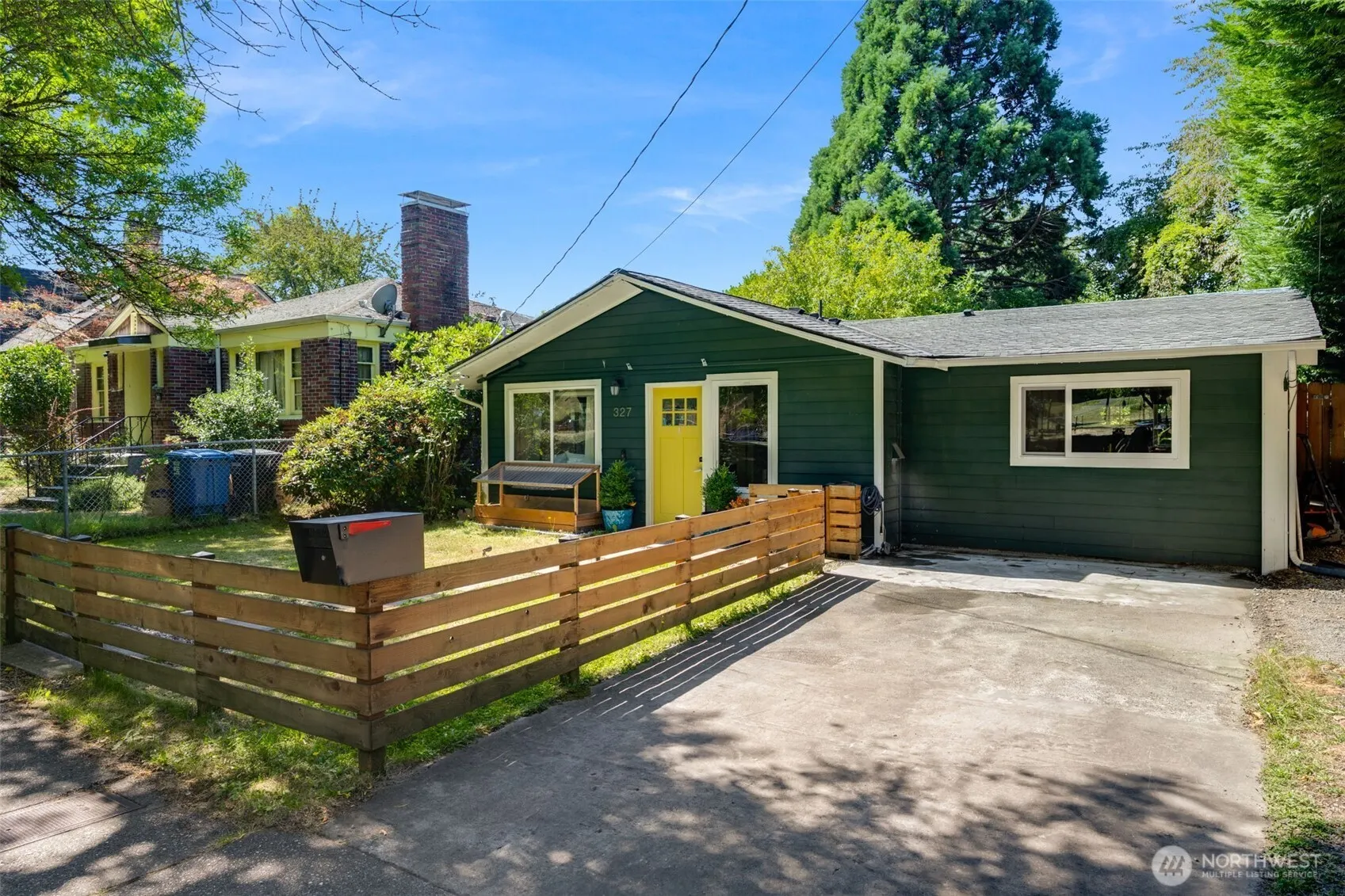 327 Martin Luther King Jr Way , Seattle, WA 98122
