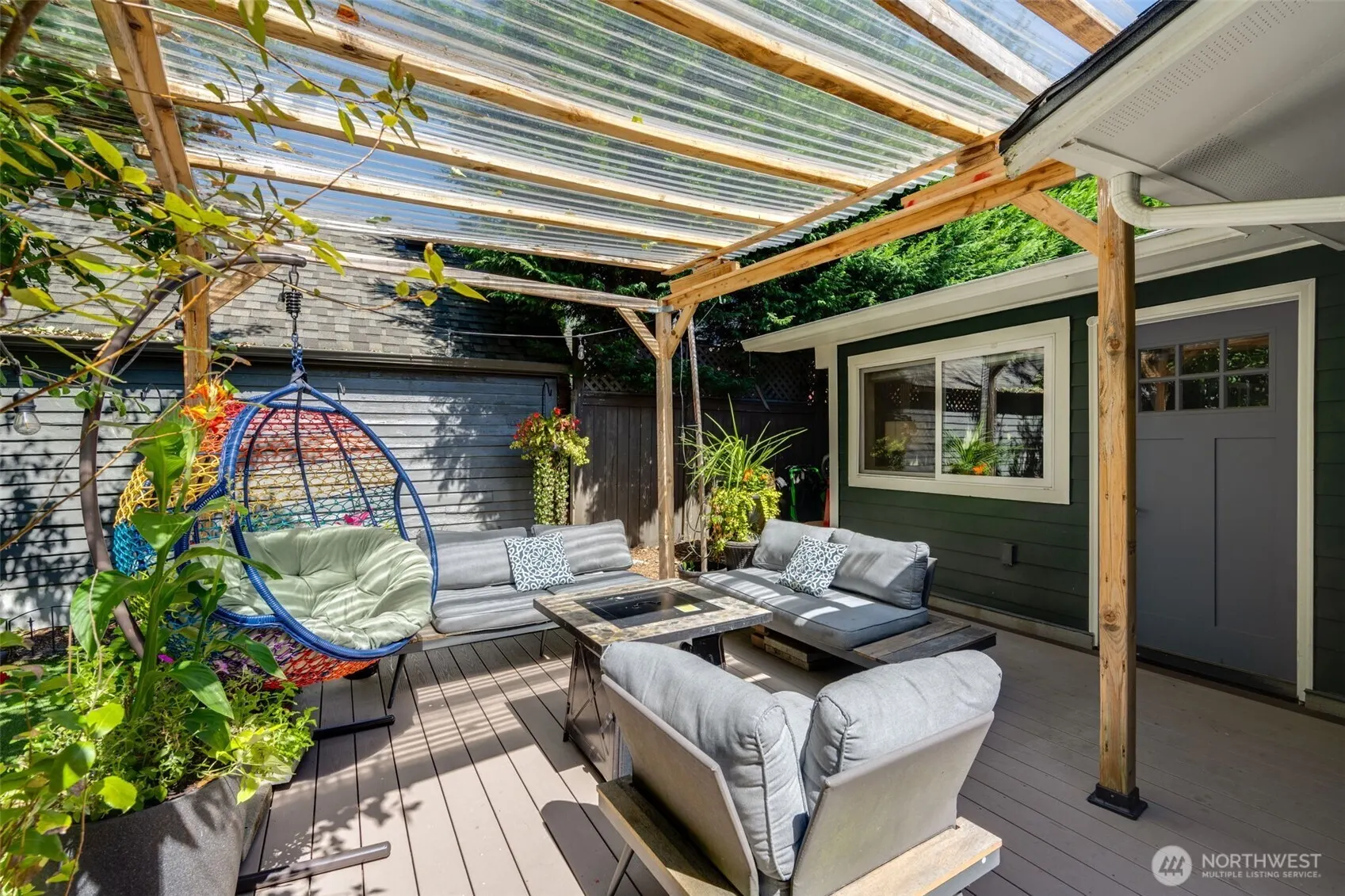 327 Martin Luther King Jr Way , Seattle, WA 98122