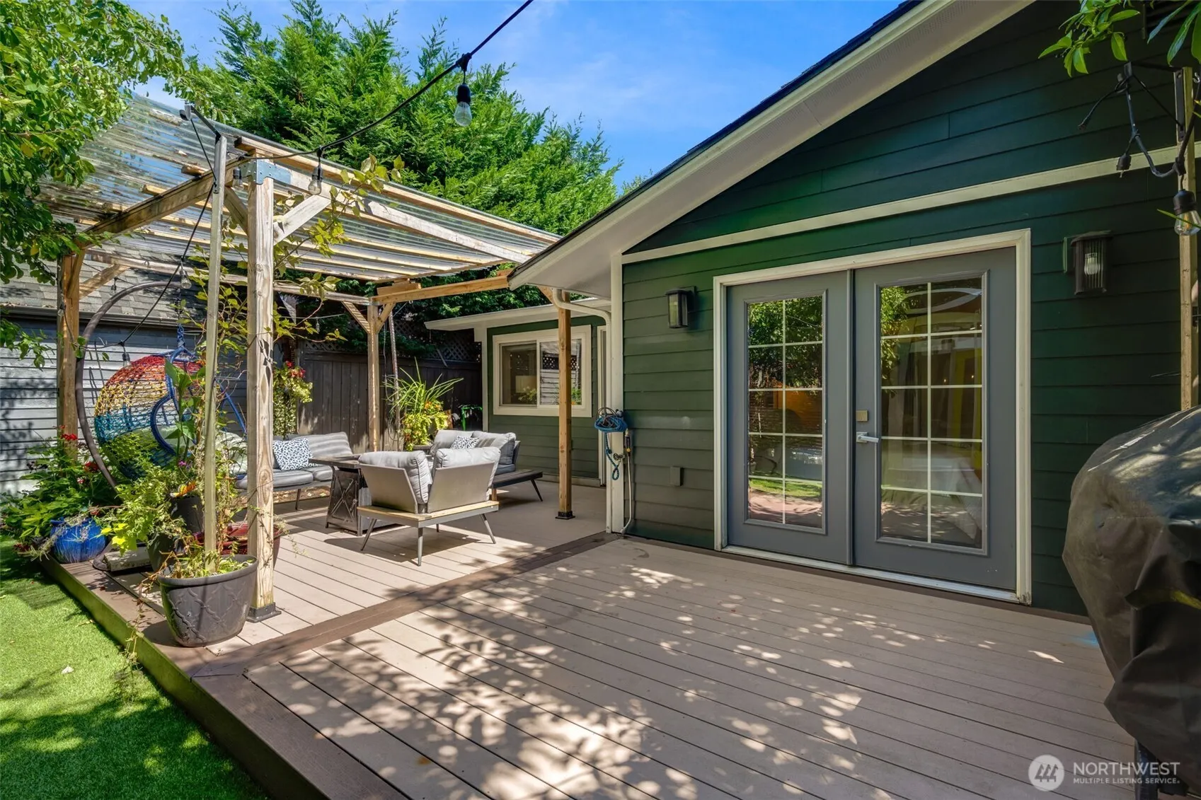 327 Martin Luther King Jr Way , Seattle, WA 98122