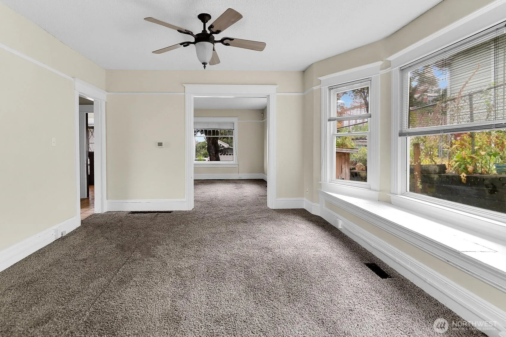 1814 E Cherry Street , Seattle, WA 98122-4712