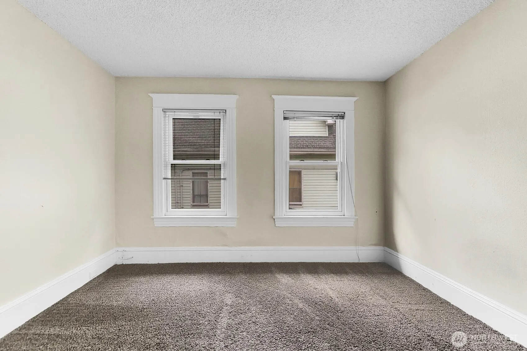 1814 E Cherry Street , Seattle, WA 98122-4712