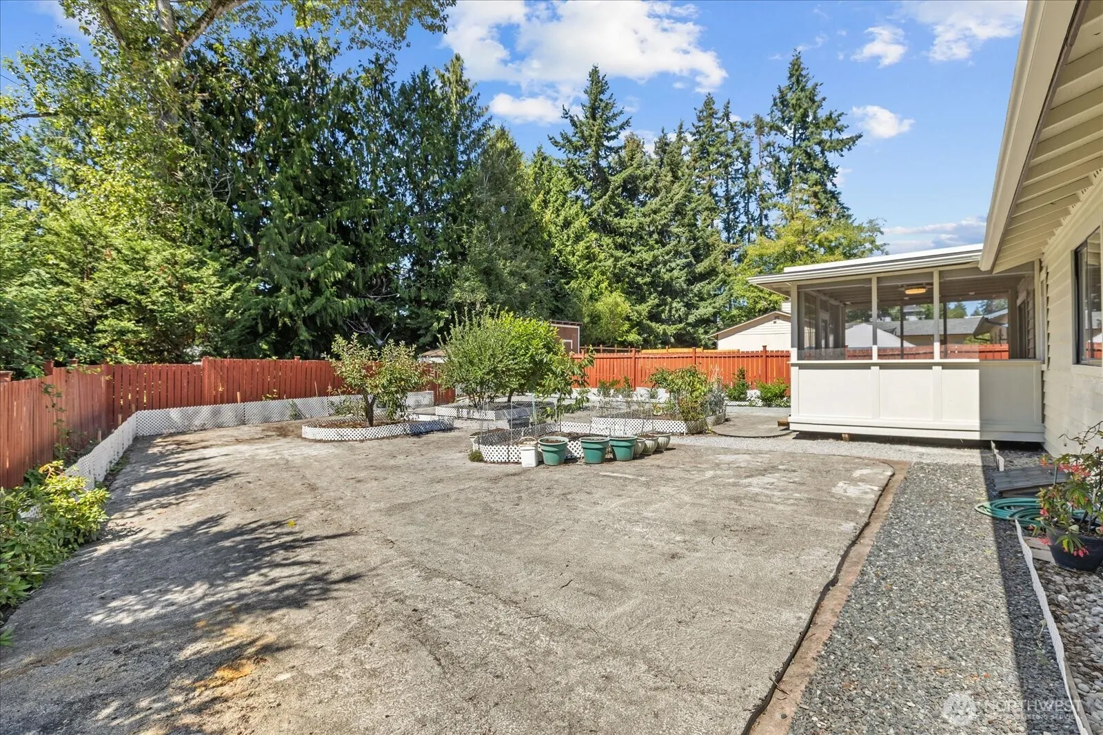6301 168th Street SW, Lynnwood, WA 98037