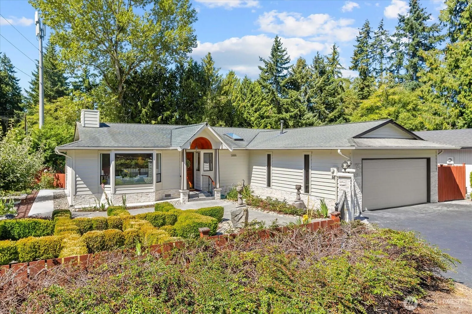 6301 168th Street SW, Lynnwood, WA 98037