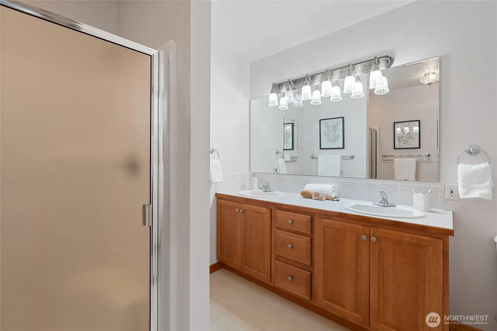 3817 S 251st Street , Kent, WA 98032