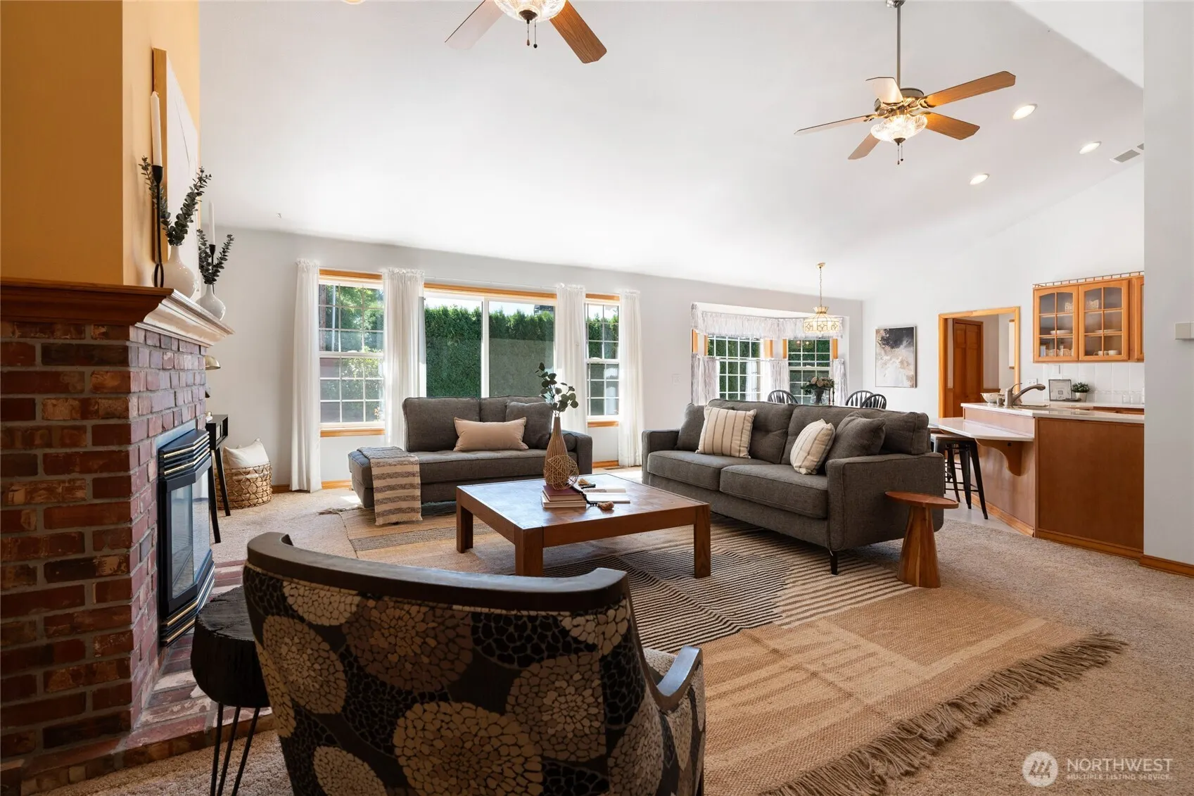 3817 S 251st Street , Kent, WA 98032
