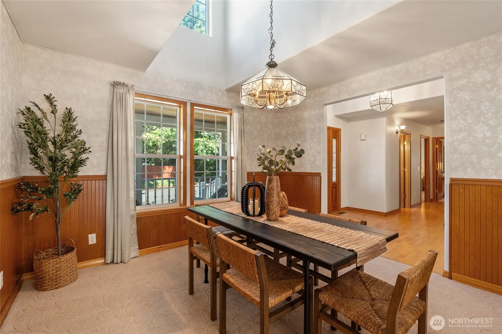 3817 S 251st Street , Kent, WA 98032