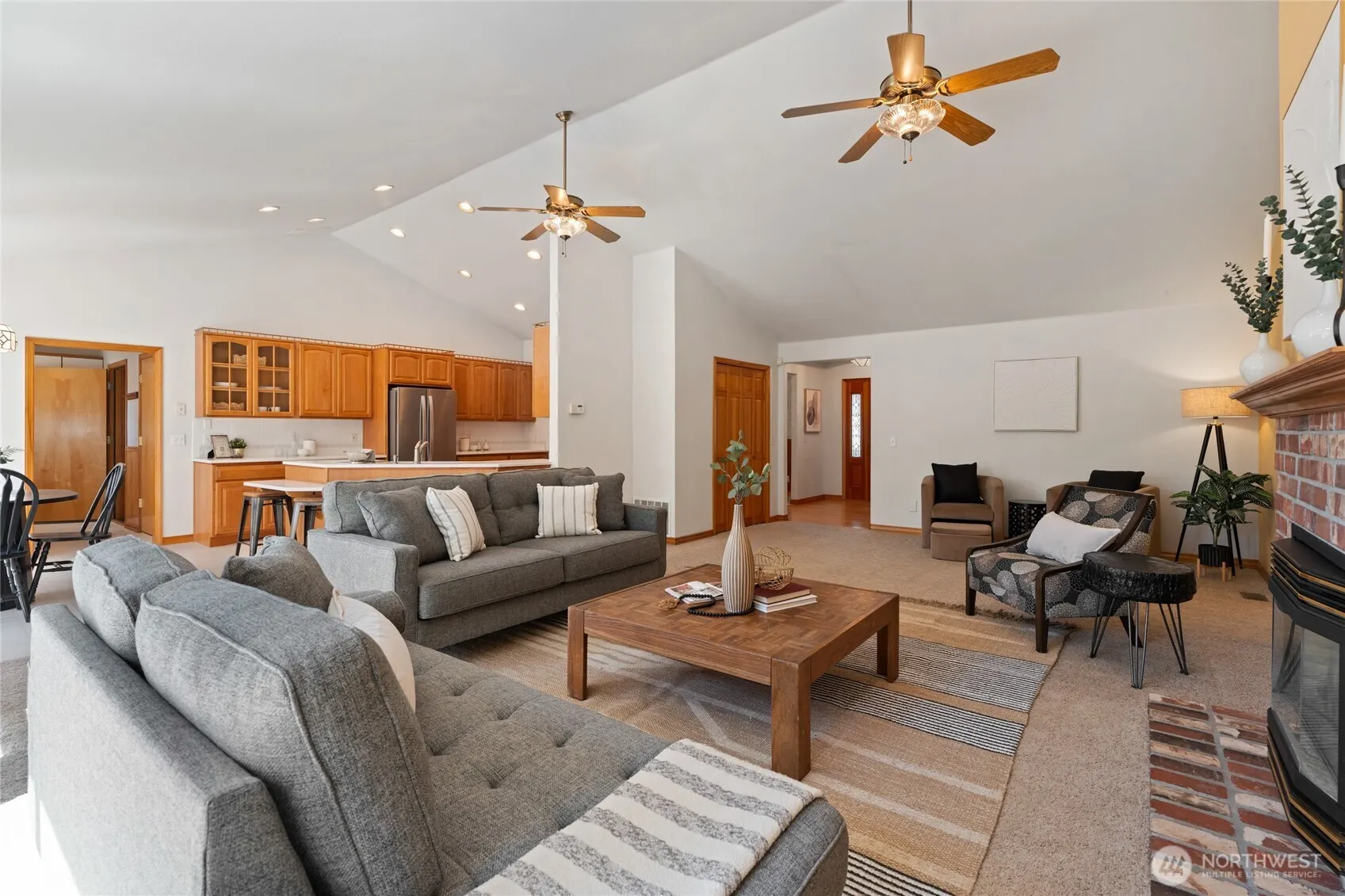 3817 S 251st Street , Kent, WA 98032